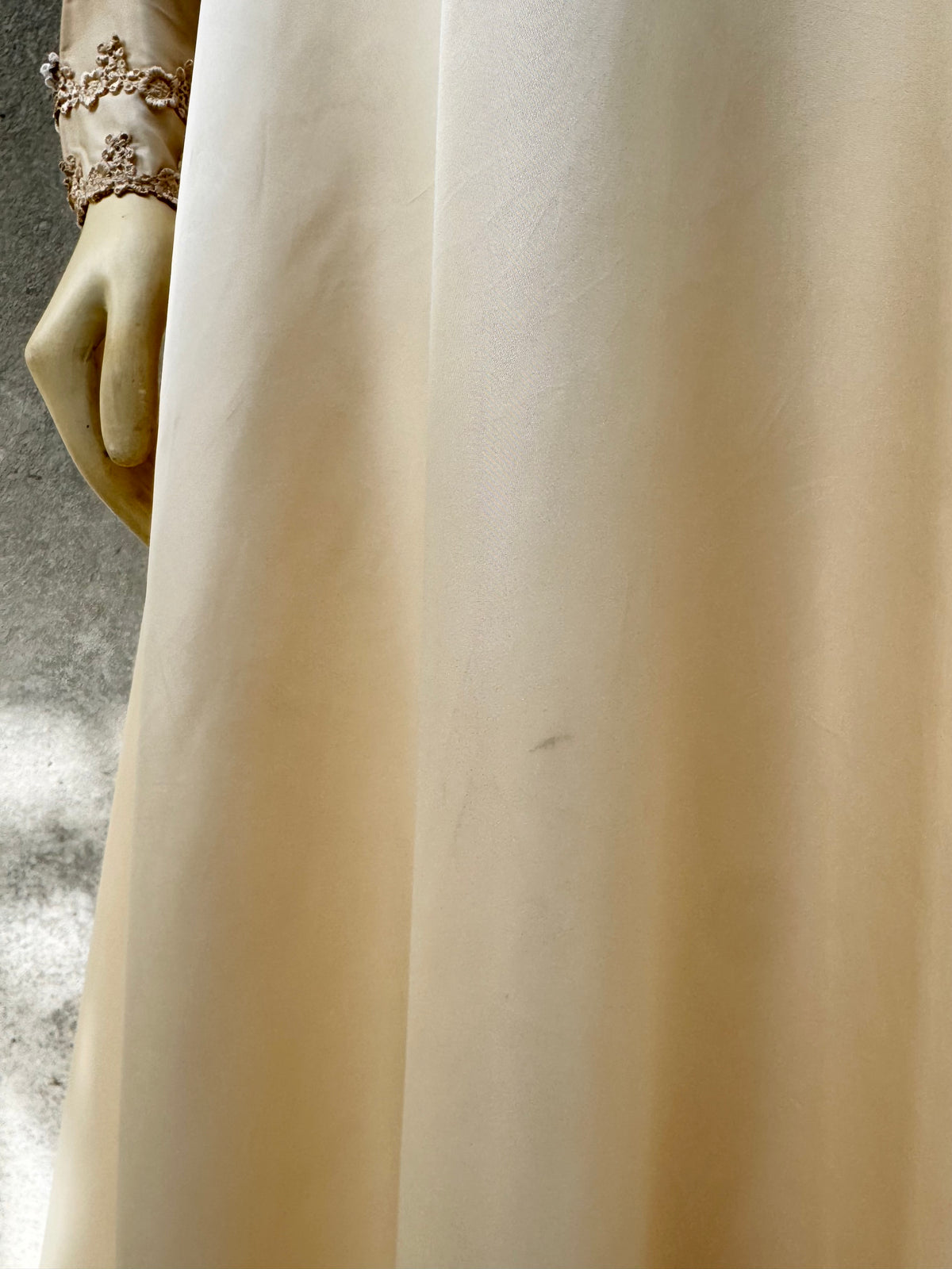 1980s does Victorian Cream Lace & Satin Wedding Dress