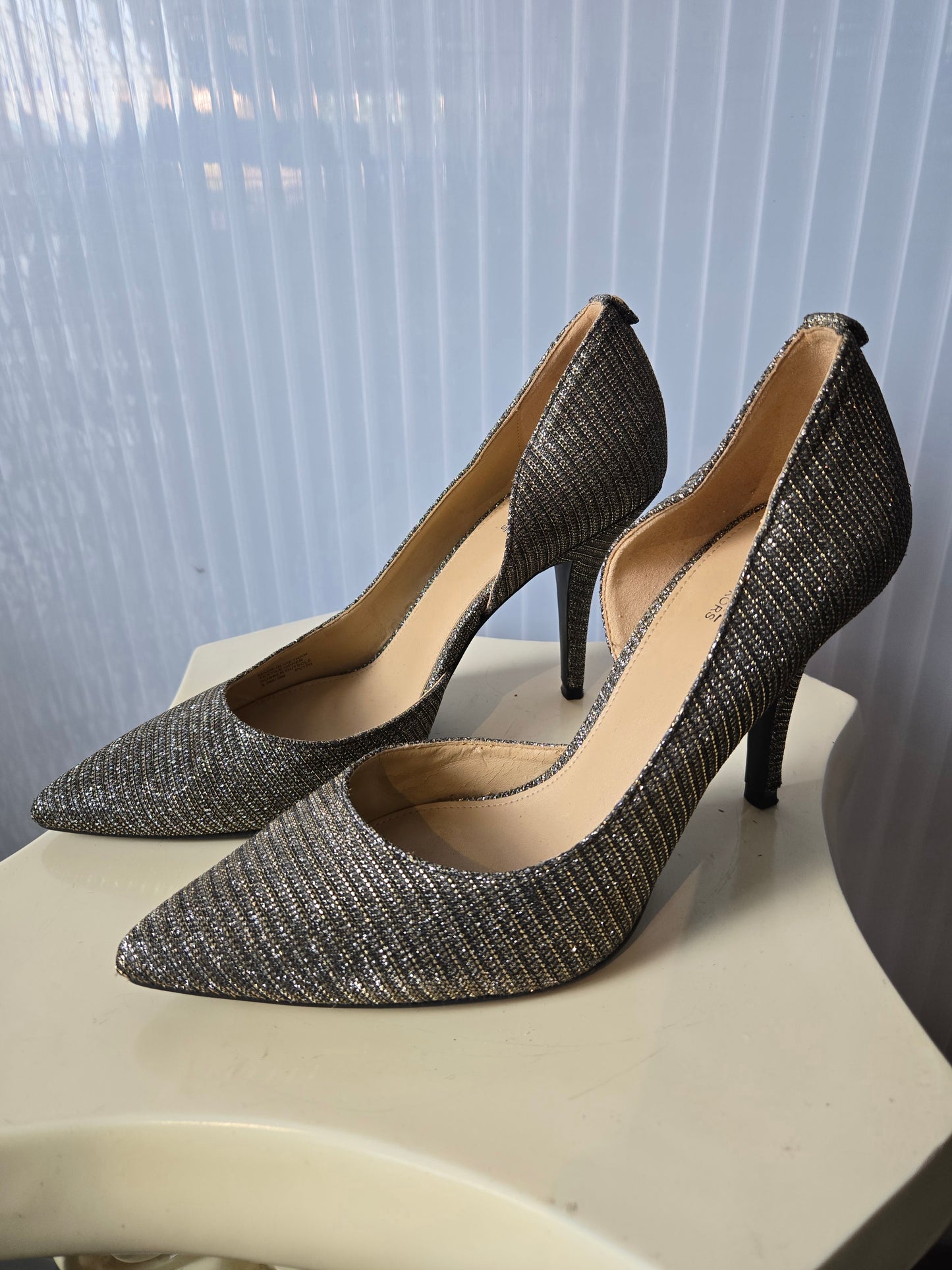 Metallic Gold Pointed Toe Stiletto Heel