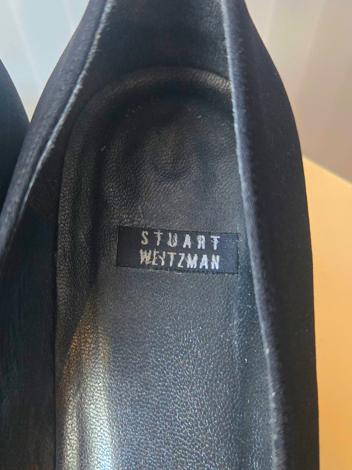1990s Stuart Weitzman Black Kitten Heels