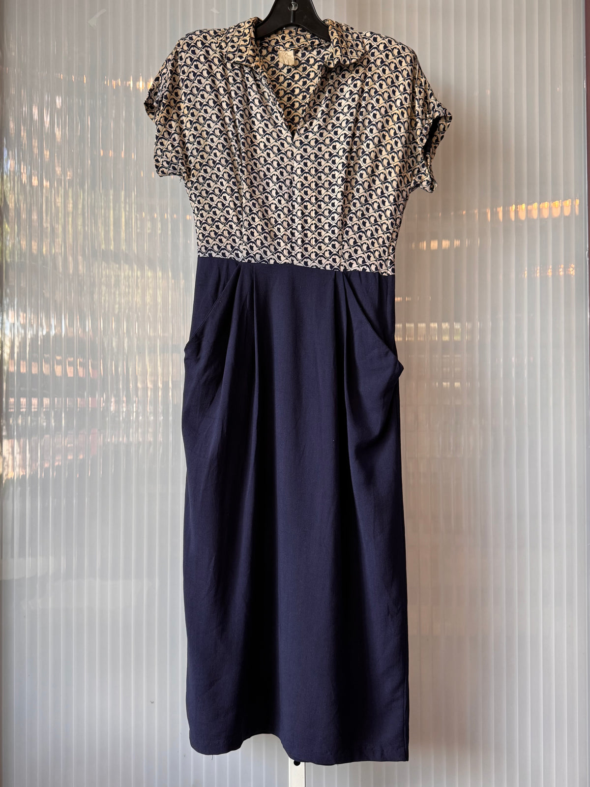 1940s Navy Blue & White Geometric Pattern Dress Set