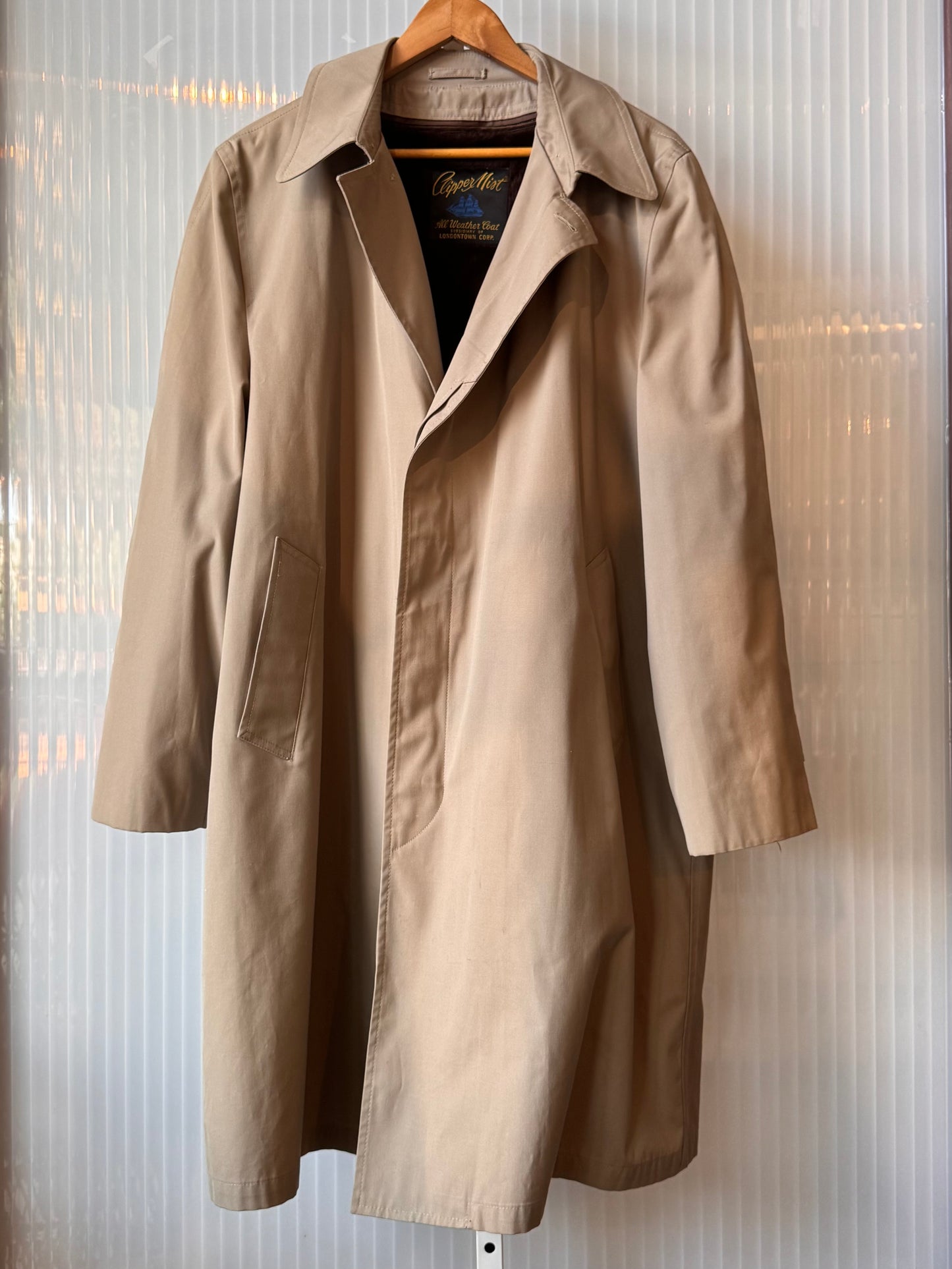 1970s Tan Trenchcoat with Faux-fur Lining