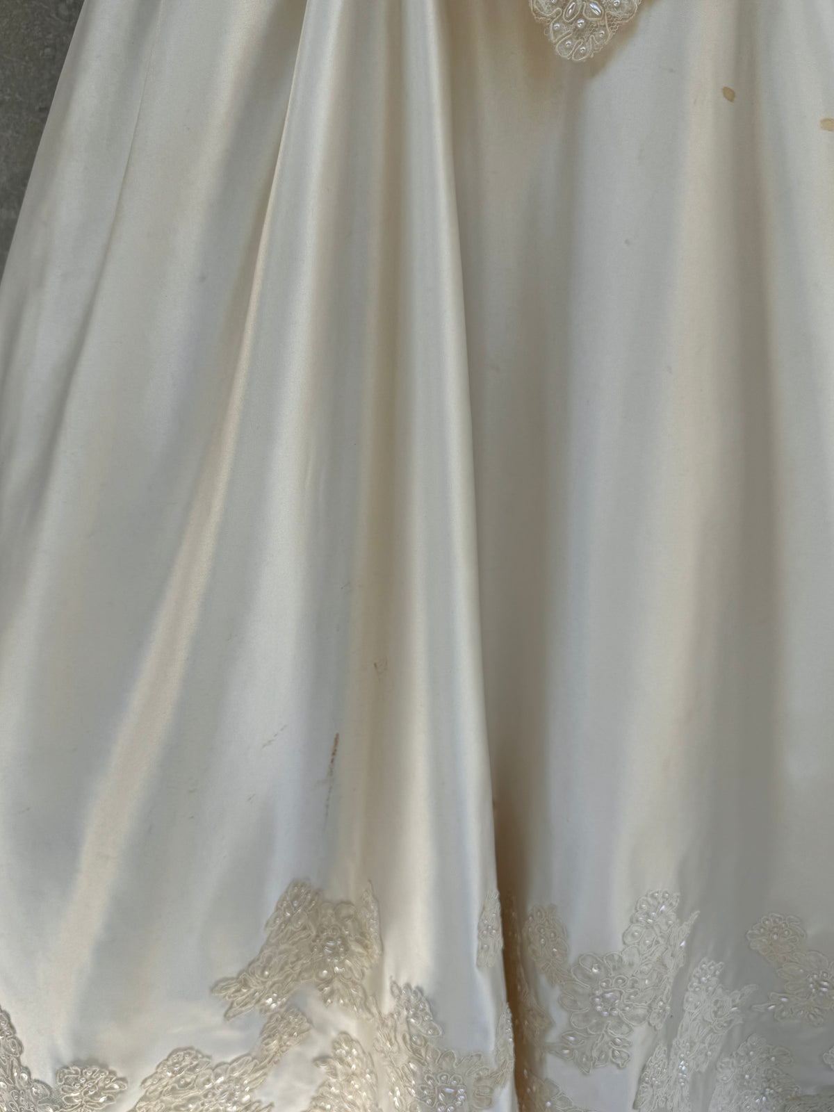 1980s Off-White Satin & Lace Princess Wedding Dress