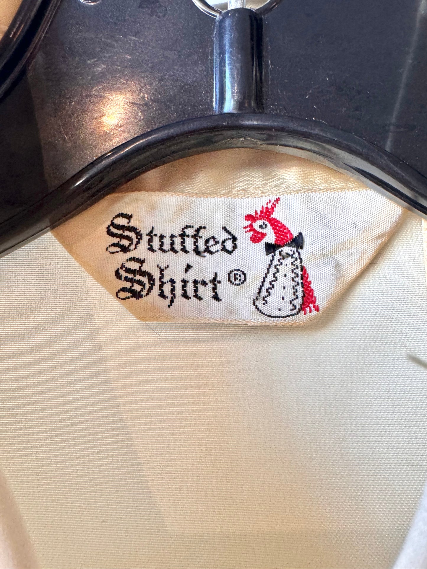 1970s Cream Satin Button-Up Point Collar Puff Sleeve Blouse