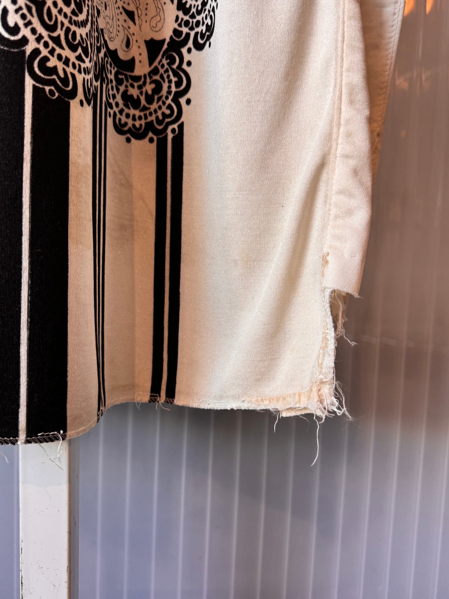 1970s Mod Black & White Printed Loungewear Dress
