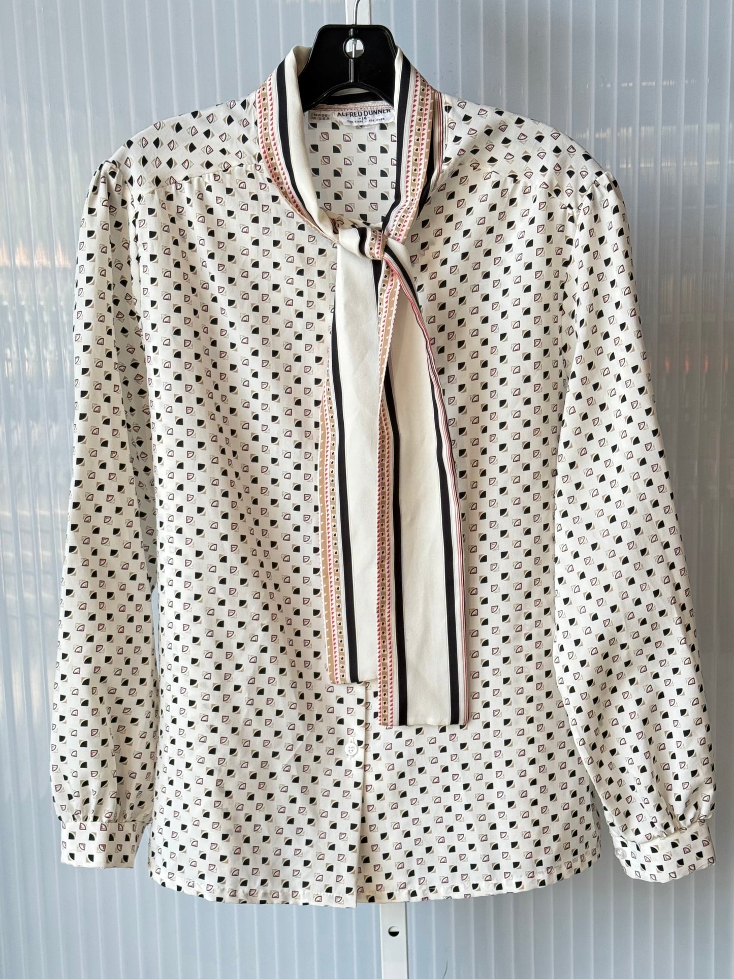1970s White Geometric Pussy Bow Blouse