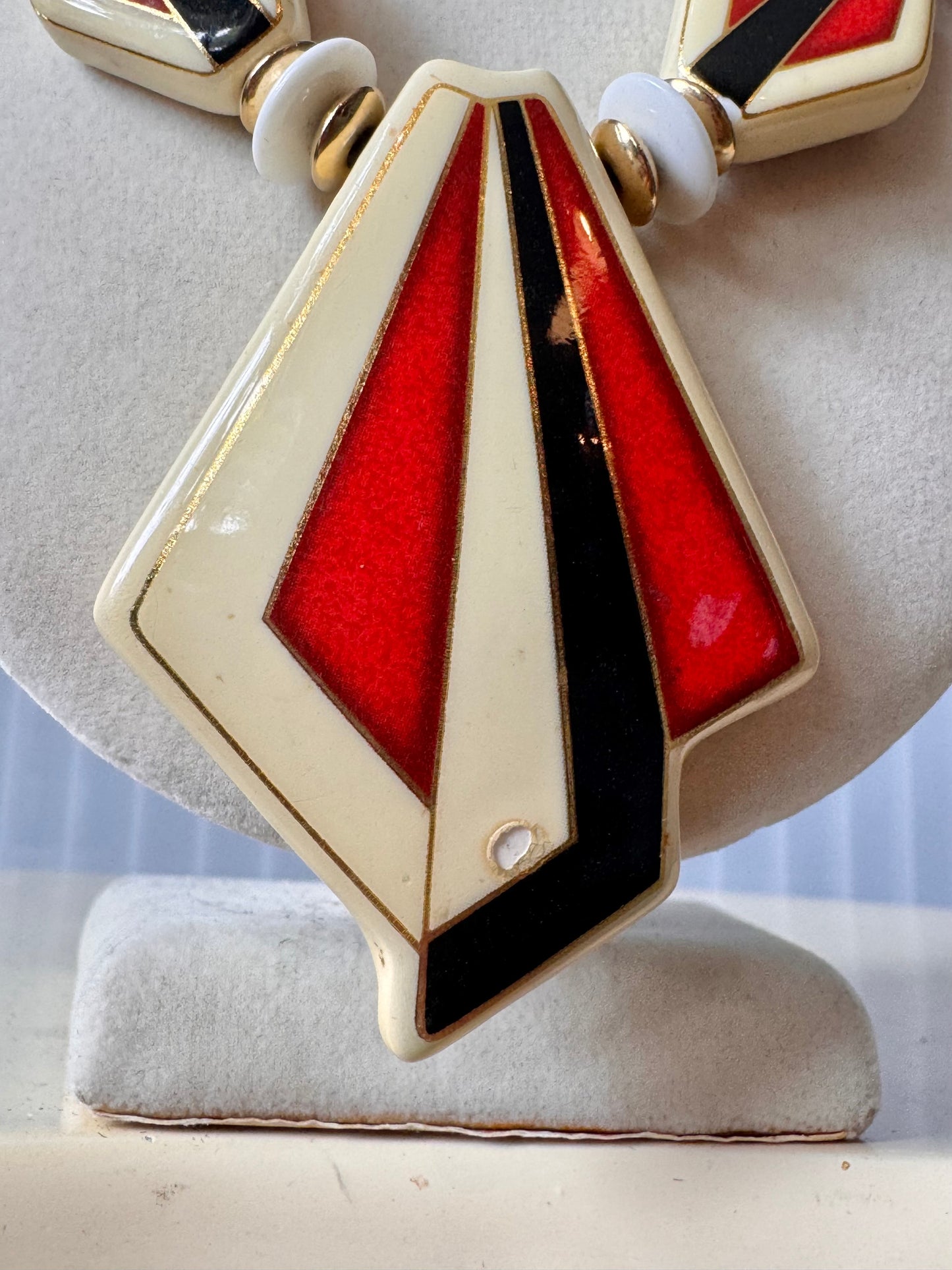 1980s Ceramic Red Black Beaded Necklace Set