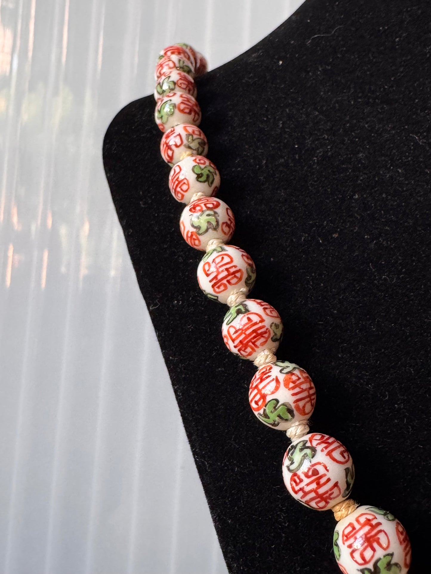 Hand painted Chinese Beaded Necklace