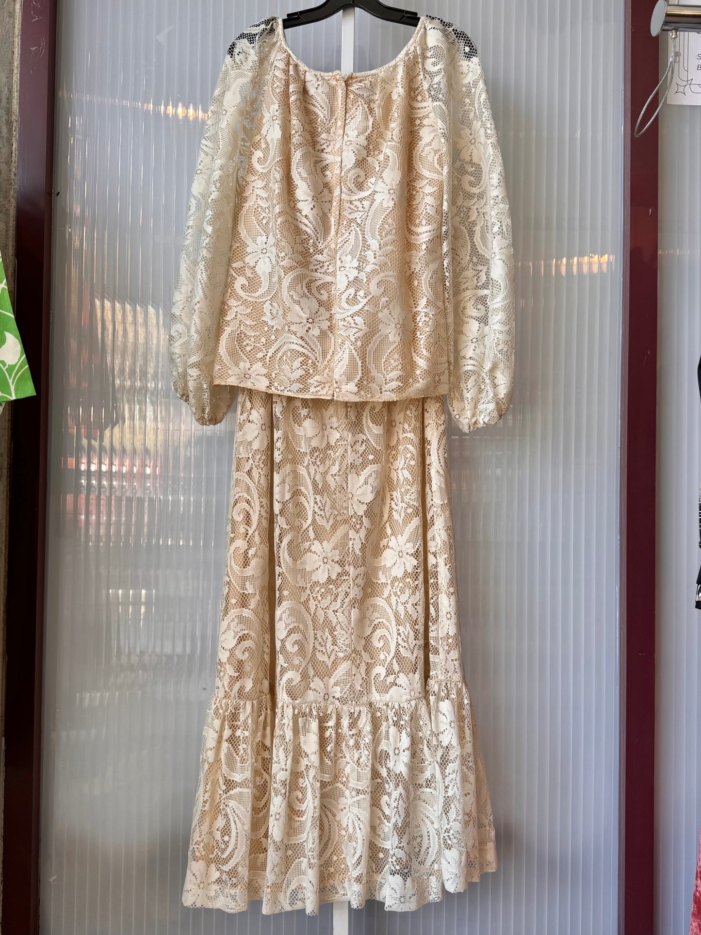 1970s Cream Lace Top & Skirt Set