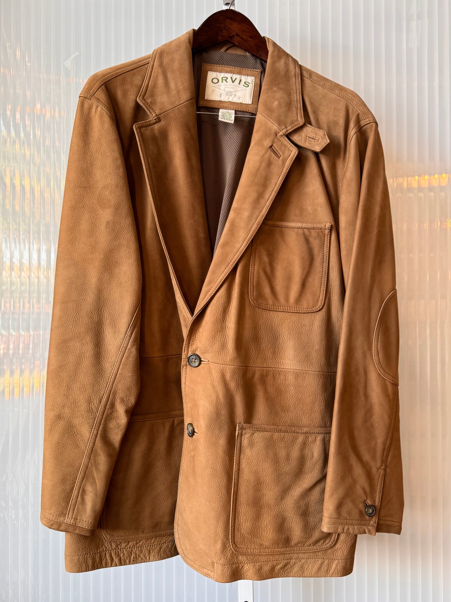 Y2K does 1970s Tan Leather Jacket