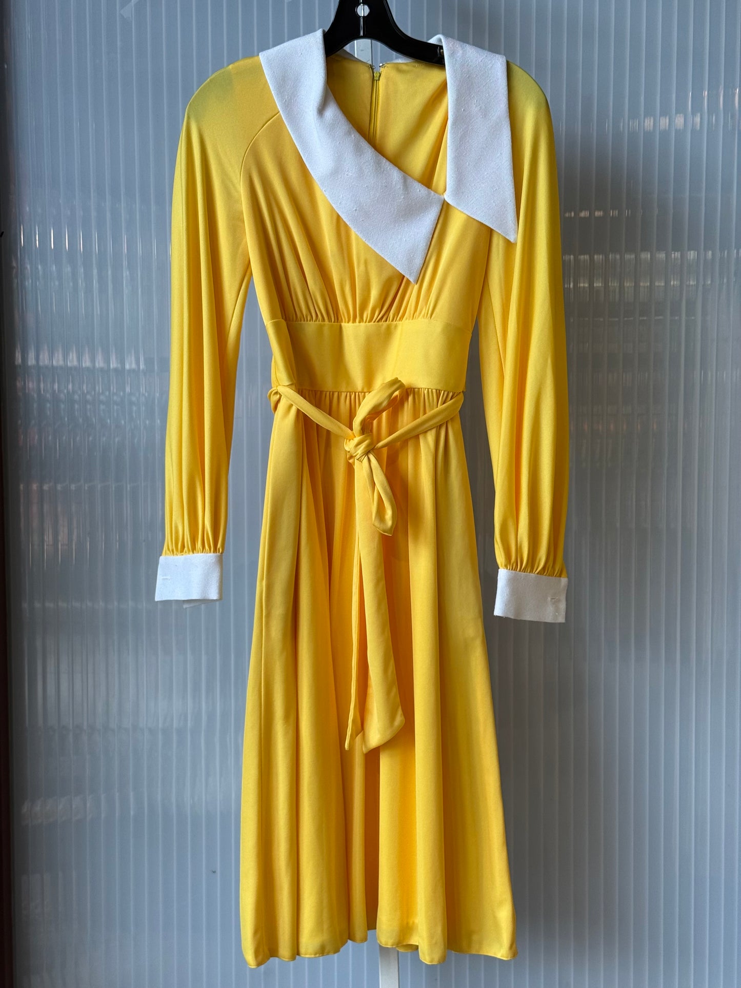 1970s Vibrant Yellow Dress w/ Asymmetrical Collar