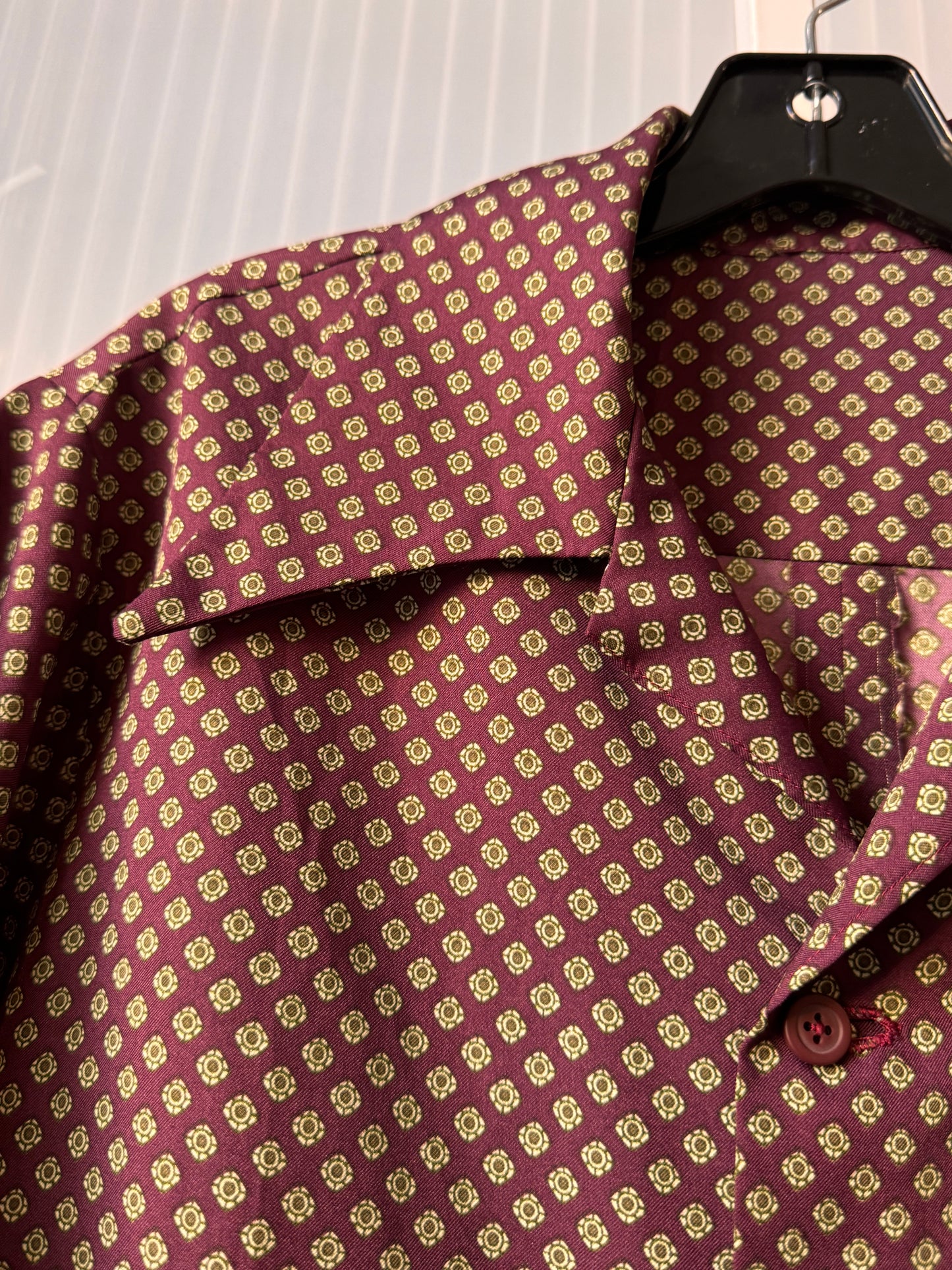 1970s Burgundy & Gold Point-Collar Button Up Shirt