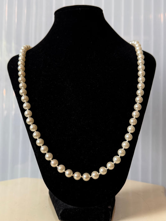 Off White Faux Pearl Necklace