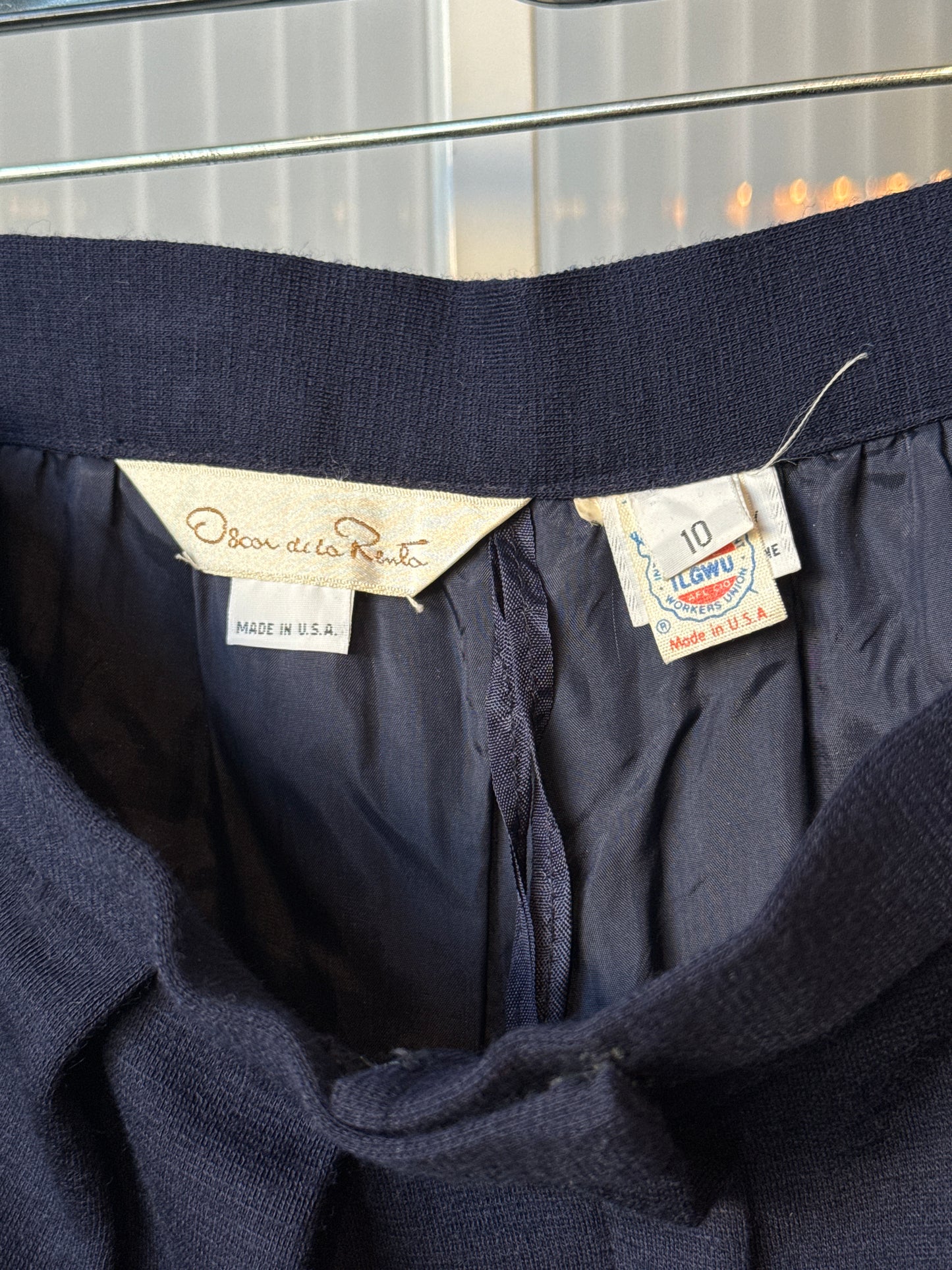 1980s Oscar de la Renta Pleated Navy Pants