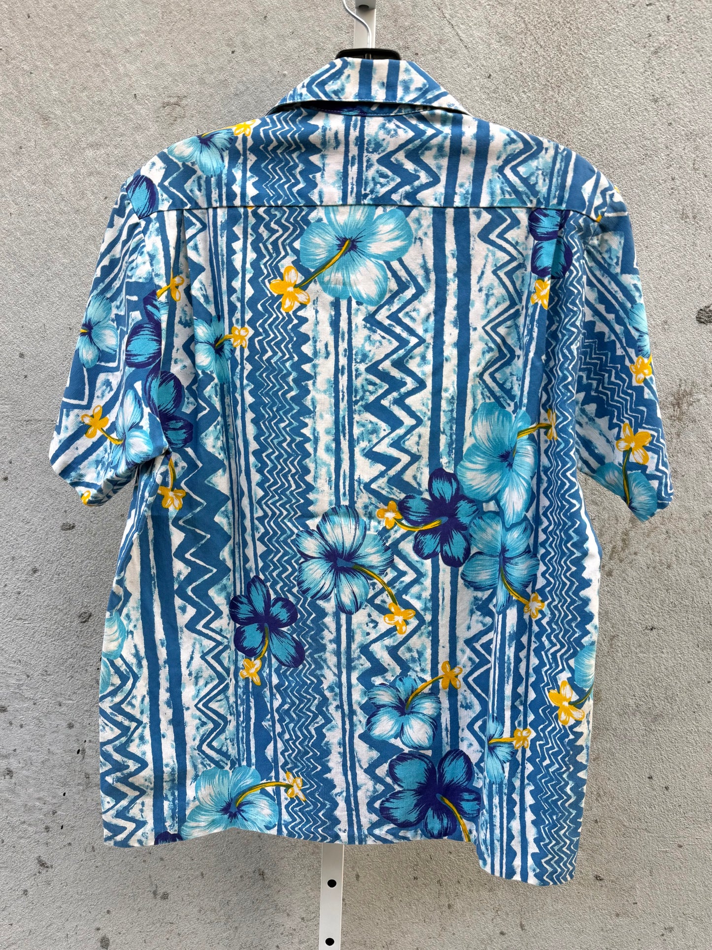1960s Blue Hibiscus Hawaiian Shirt