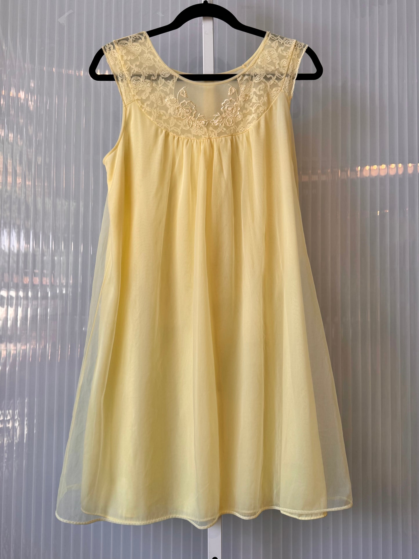 1960s Yellow Floral Lace Babydoll Nightgown