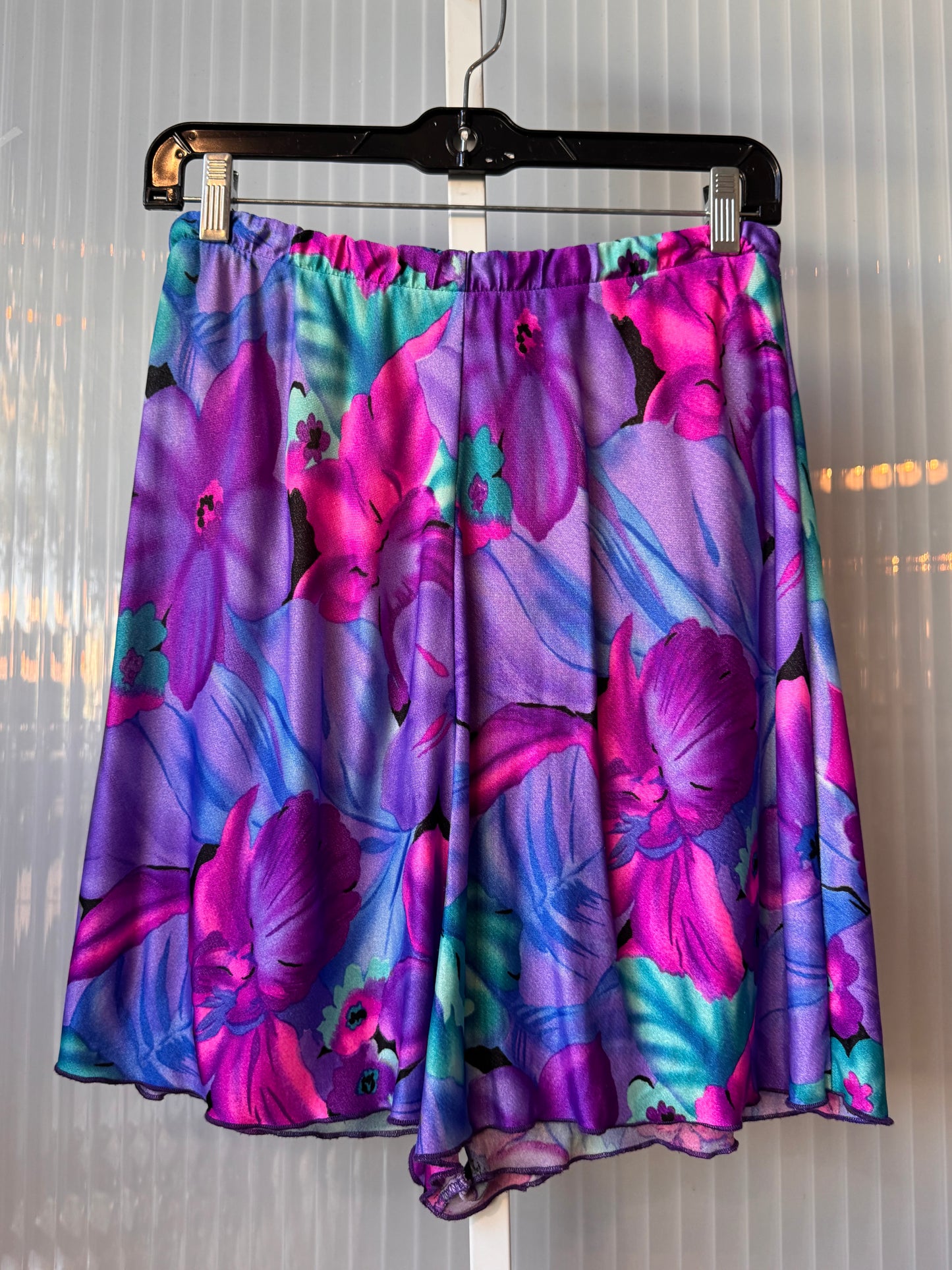 1980s Stretchy Multicolor Floral Print Lounge Shorts