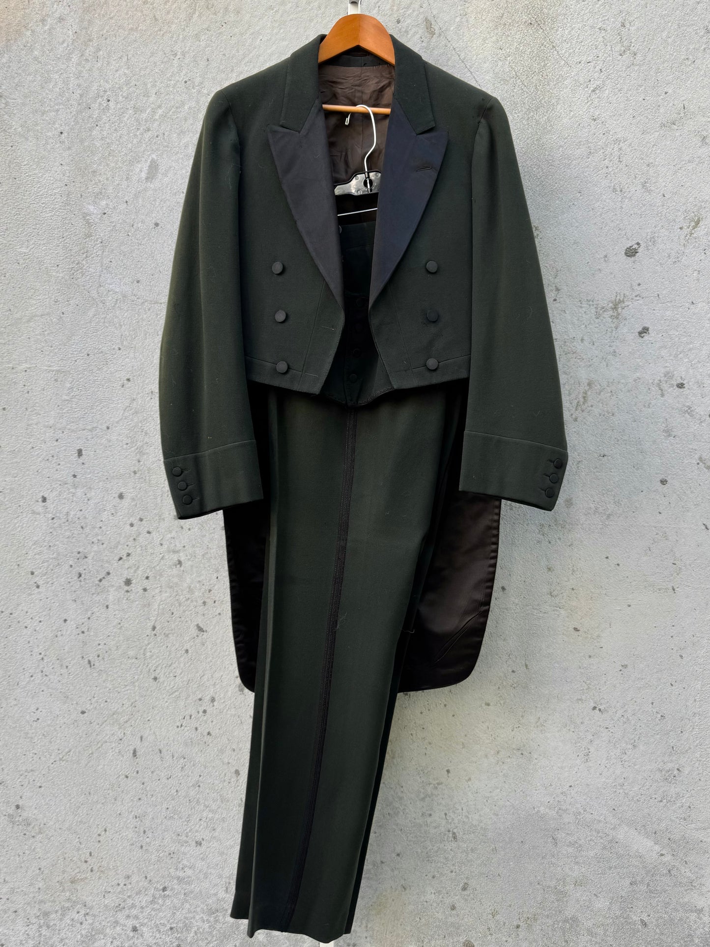 Edwardian Green & Black Tailcoat Vest & Pants Set