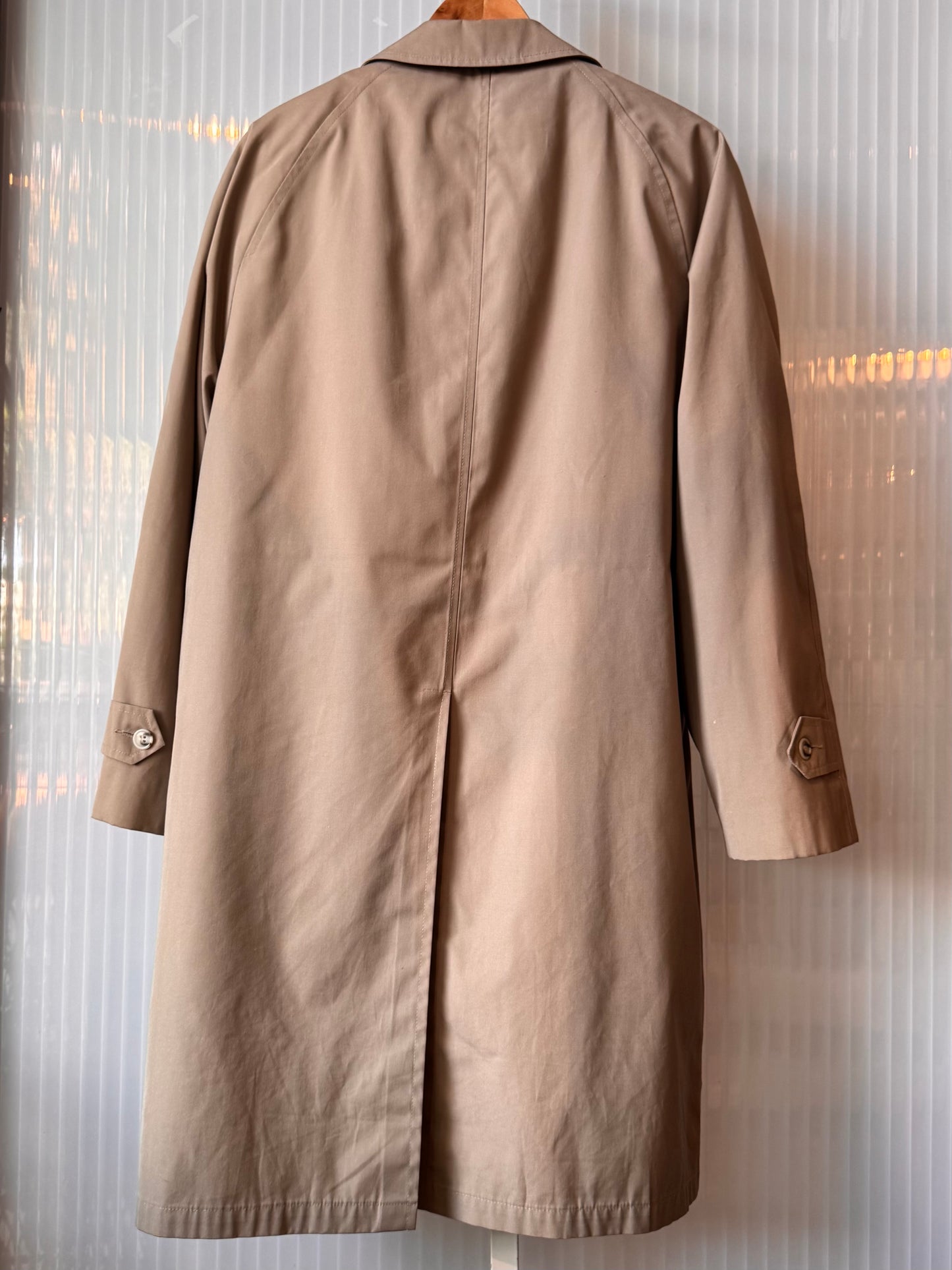 1970s Tan Trenchcoat with Faux-fur Lining