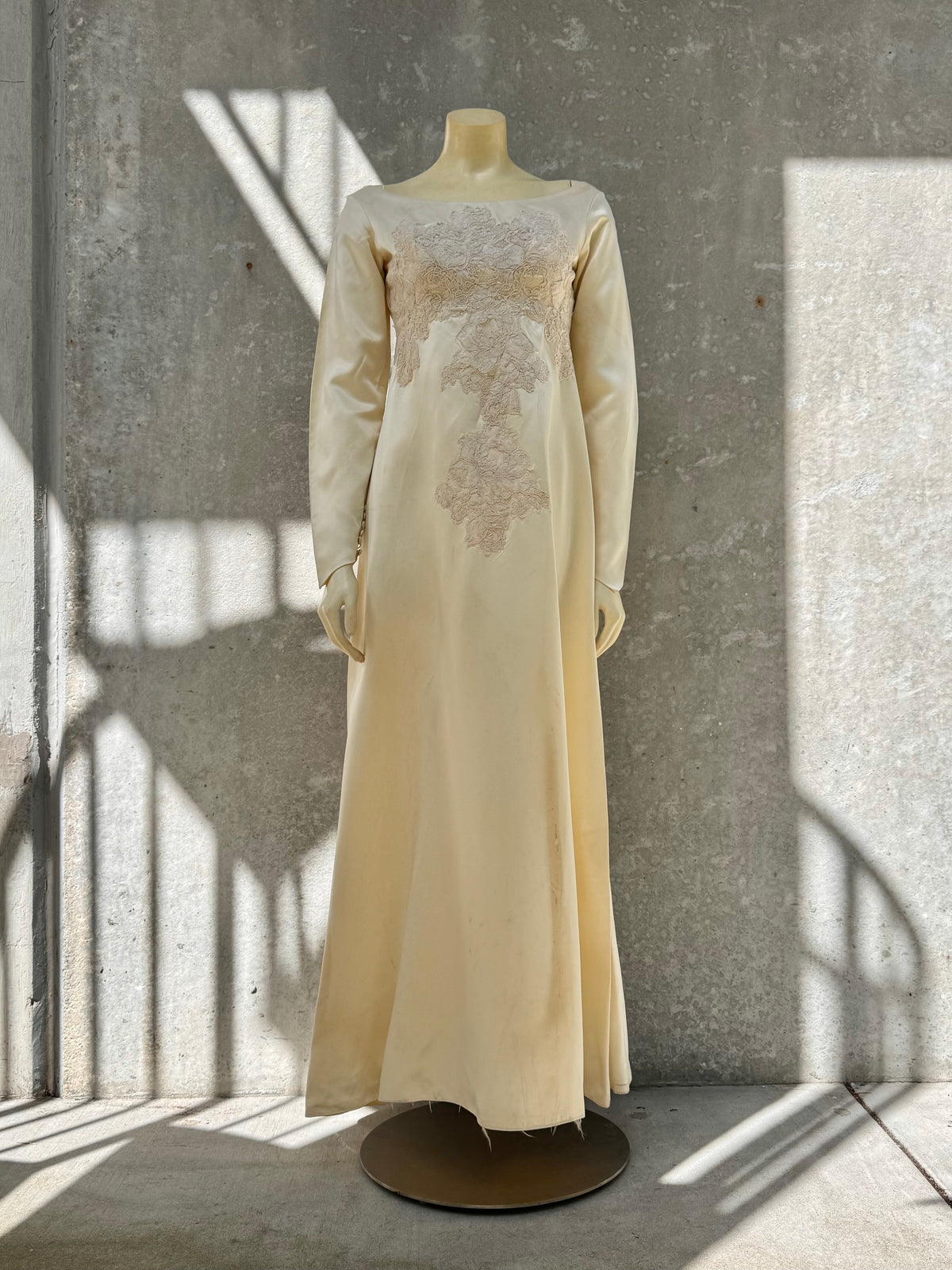 Late 1960s / Early 1970s Cream Satin & Lace Wedding Dress