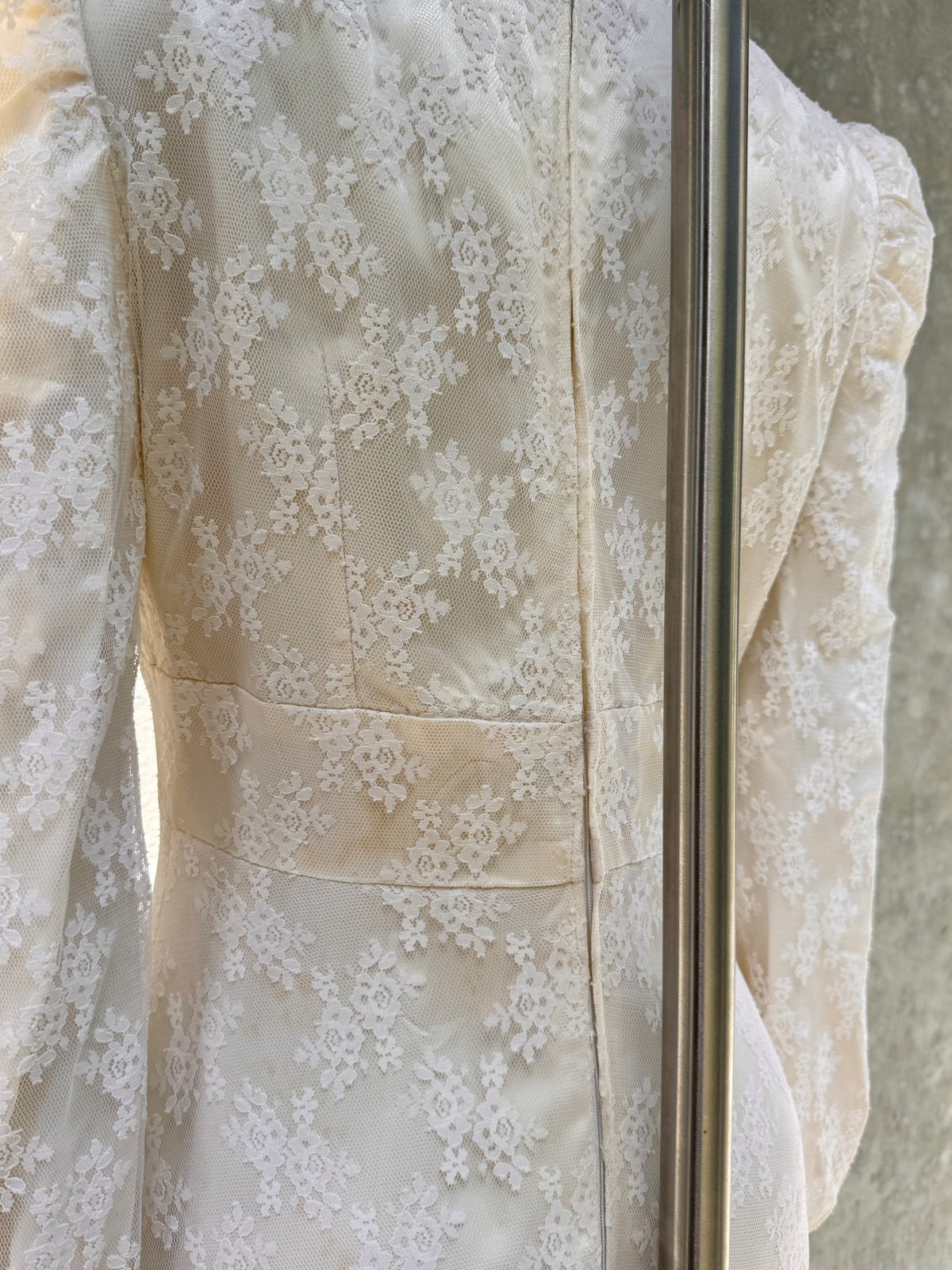 1970s White Floral Lace Wedding Dress