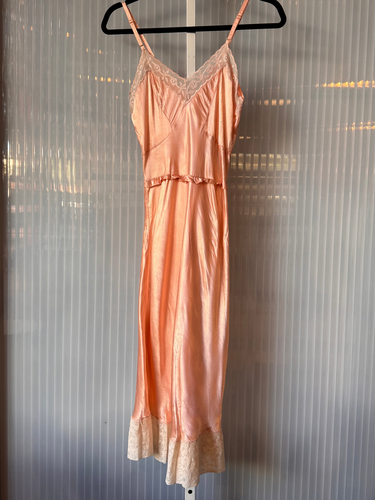 1950s / 1960s Salmon Pink Slip with Lace Trim