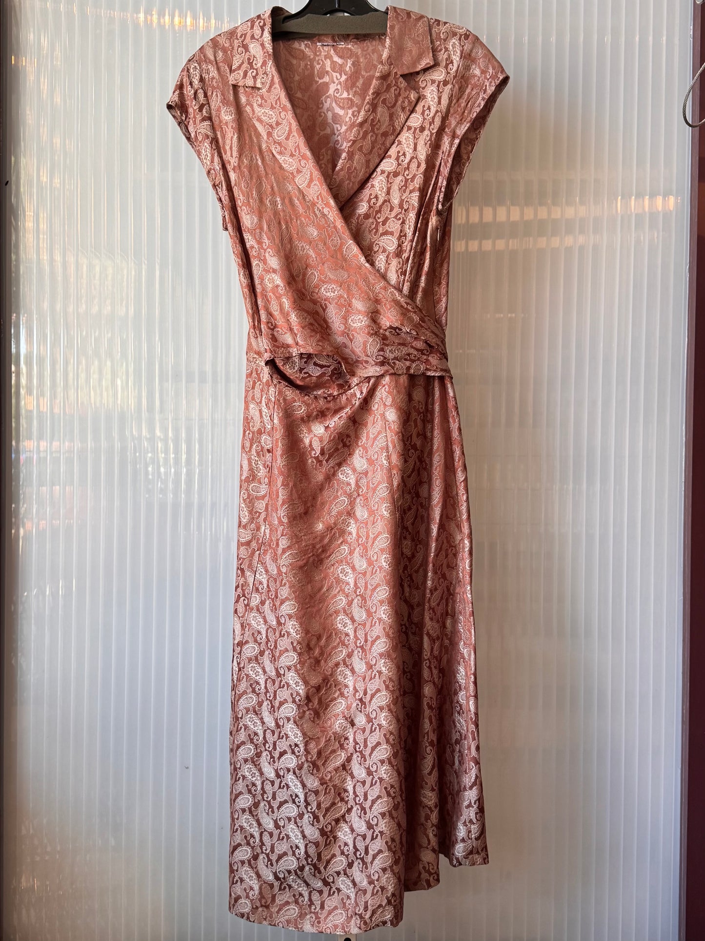2010s does 1940s Mauve Paisley Satin Dress