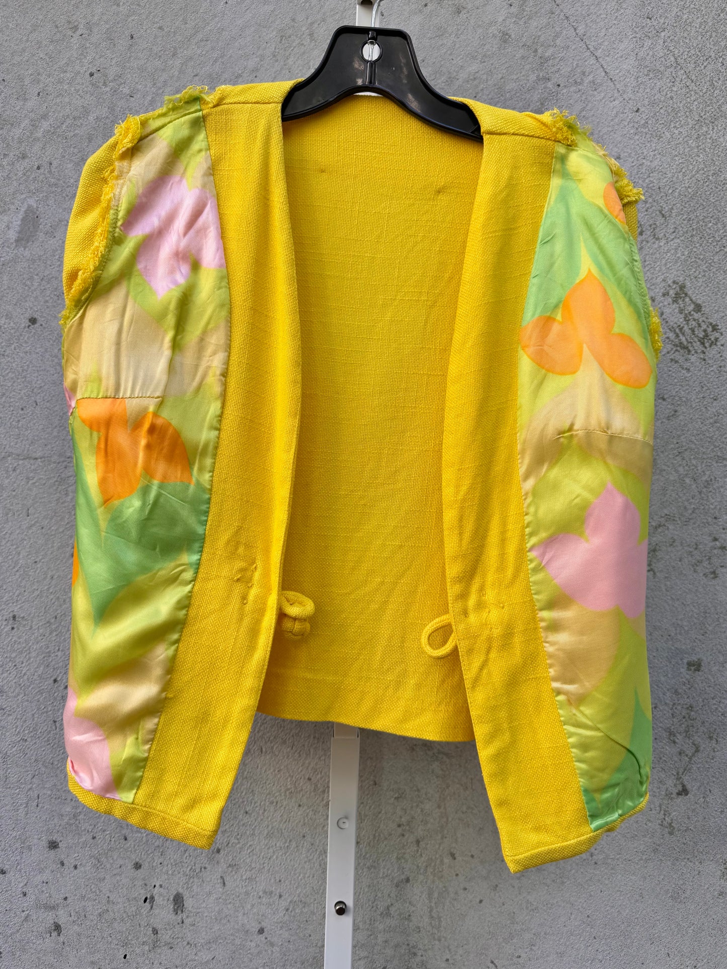1960s Yellow 3/4-Sleeve Jacket w/ Frog Closure
