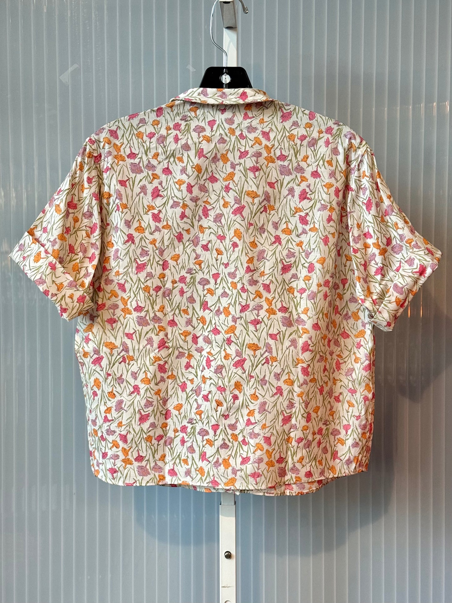 1960s White Watercolor Flower Button Up Blouse