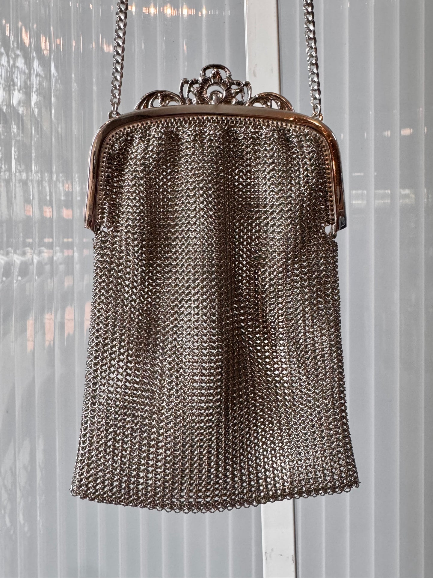 1930s Silver Chainmail Flapper Purse
