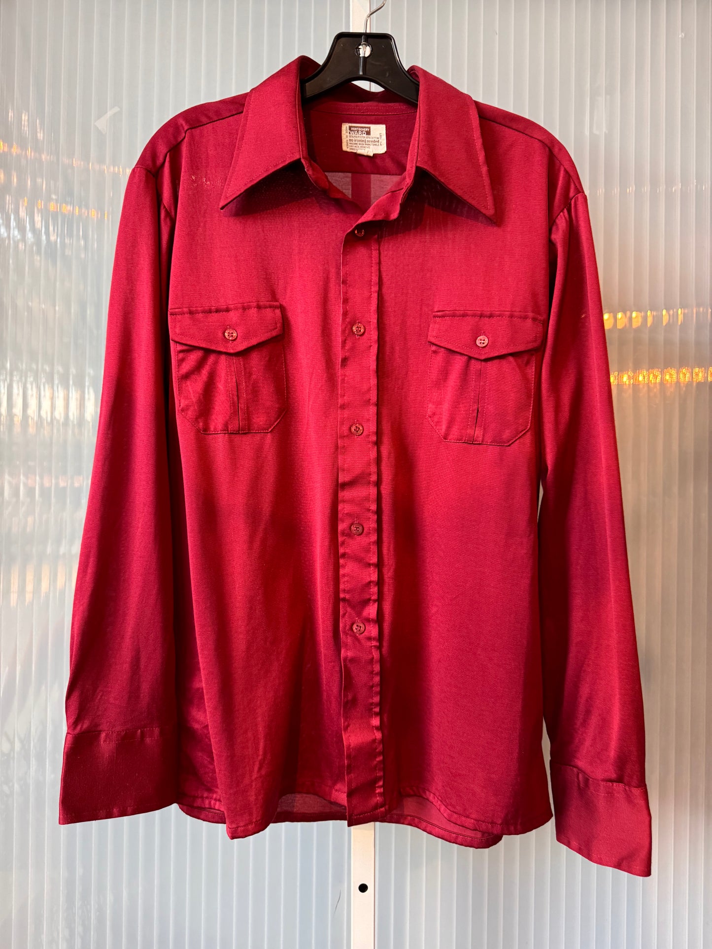 1970s Red Point-collar Button-up Shirt