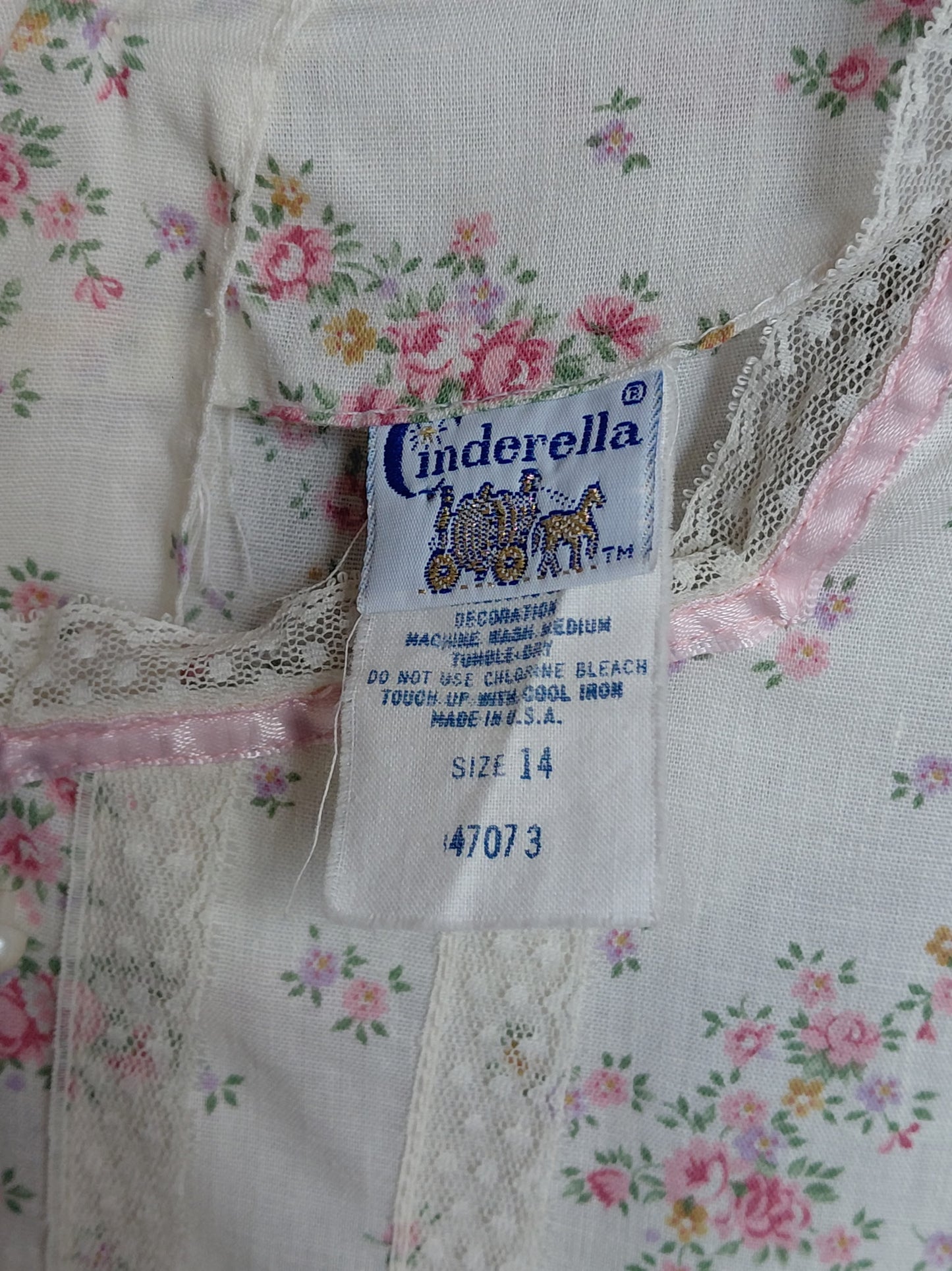 1970s Kid's White Prairie Sundress w/ Pink Flower Print