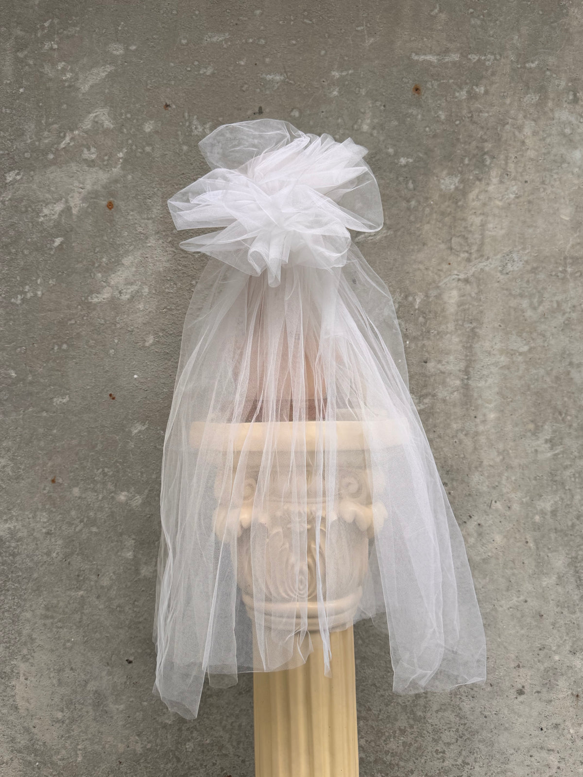 1960s does 1920s Pearl Crown Veil