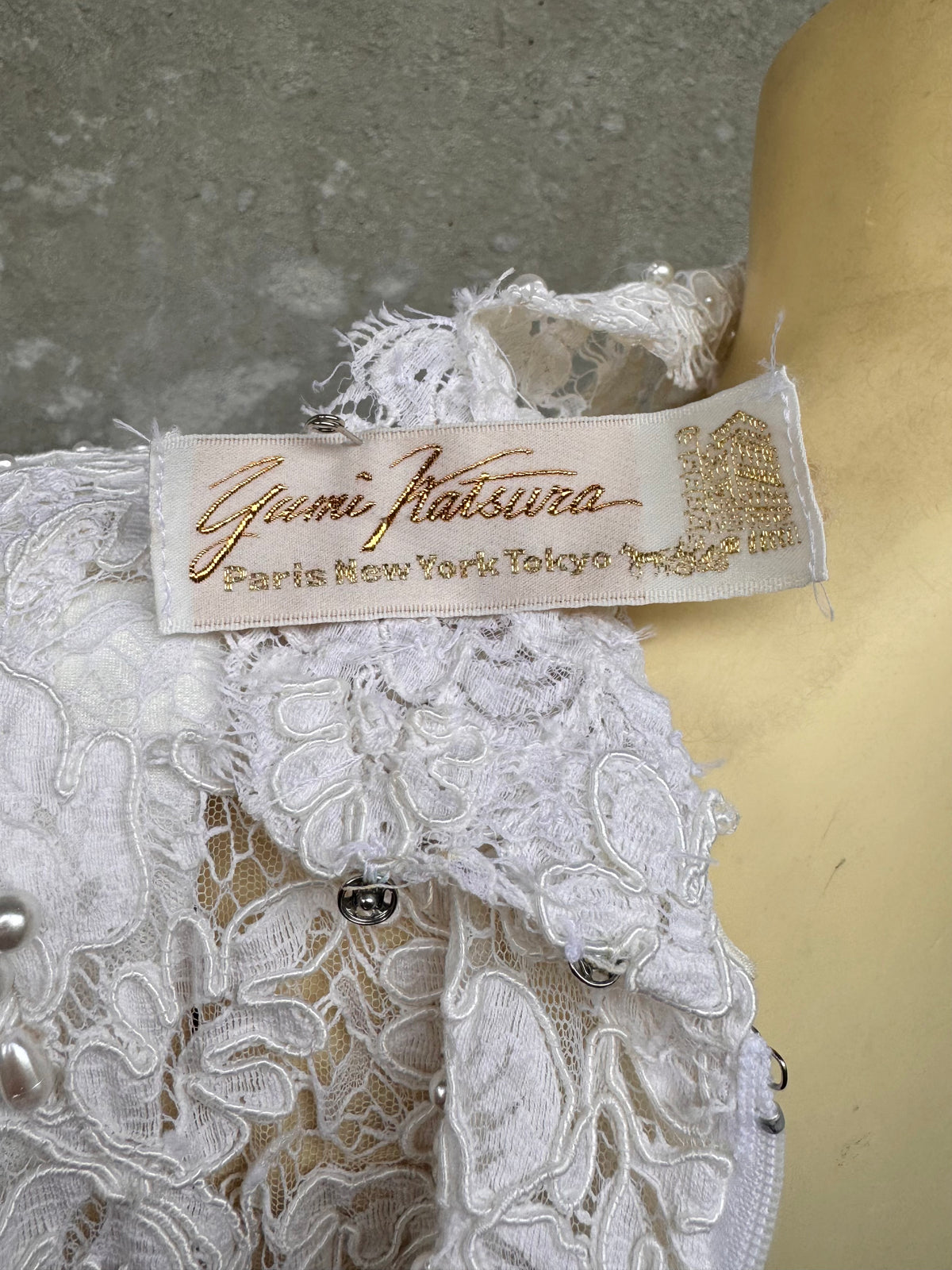 1980s Off-white Floral Lace & Pearl Taffeta Wedding Dress