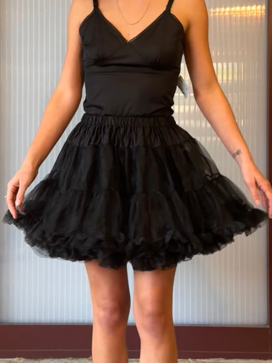 2000s Black Petticoat