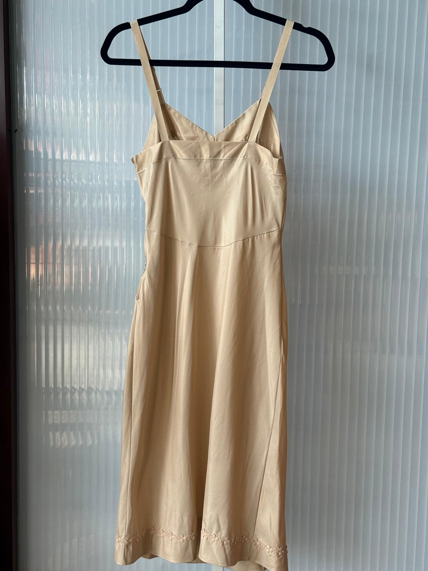 1960s Cream Blush Slip Dress w/ Side Zipper