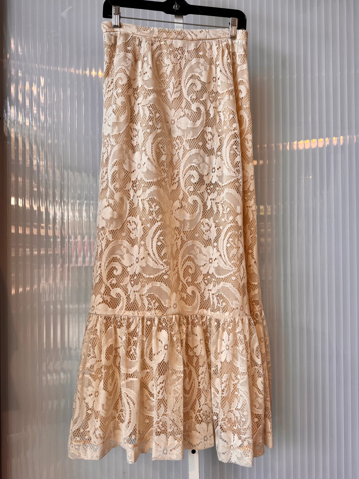 1970s Cream Lace Top & Skirt Set