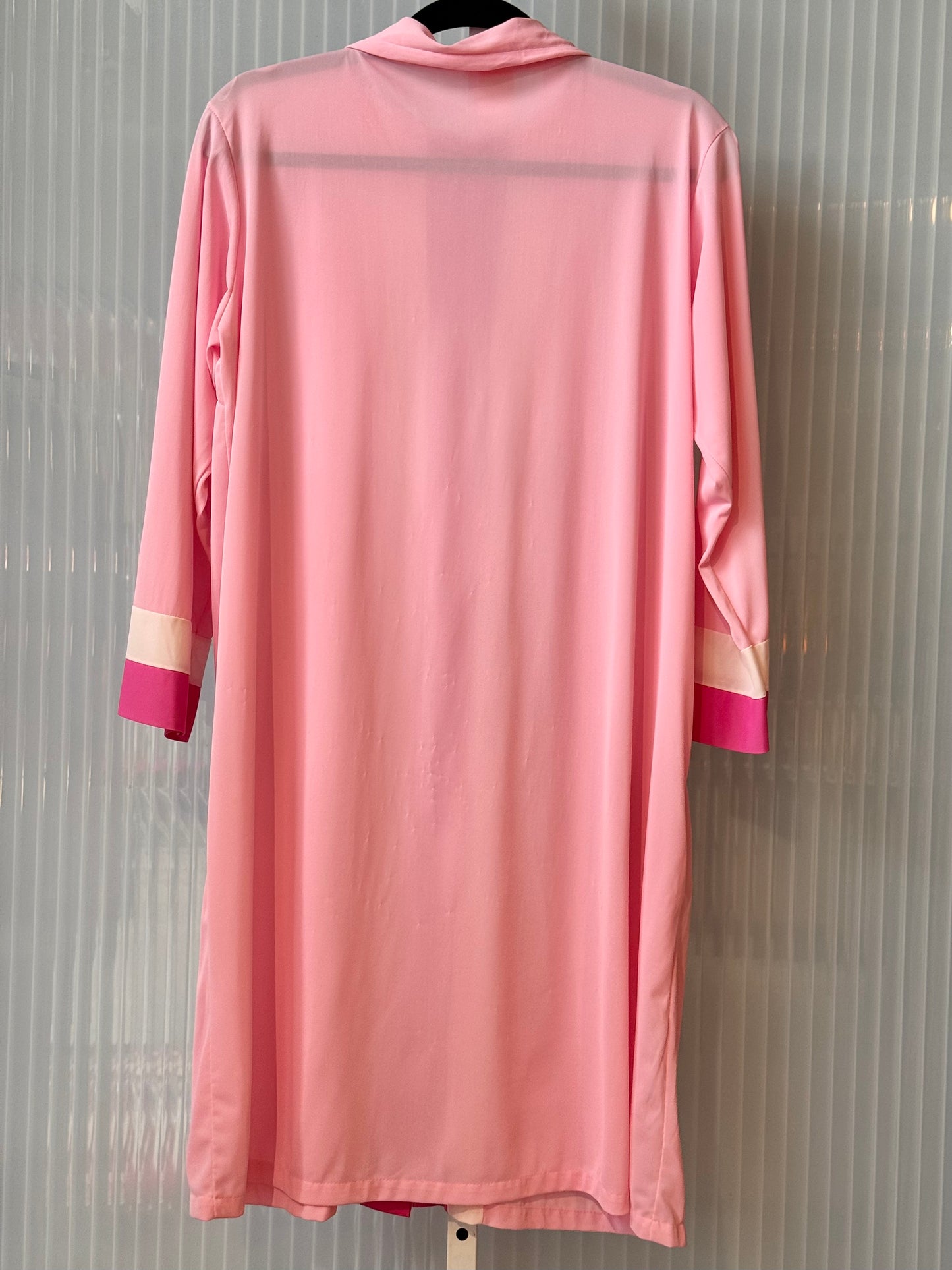 1970s Pink Mod Style Robe