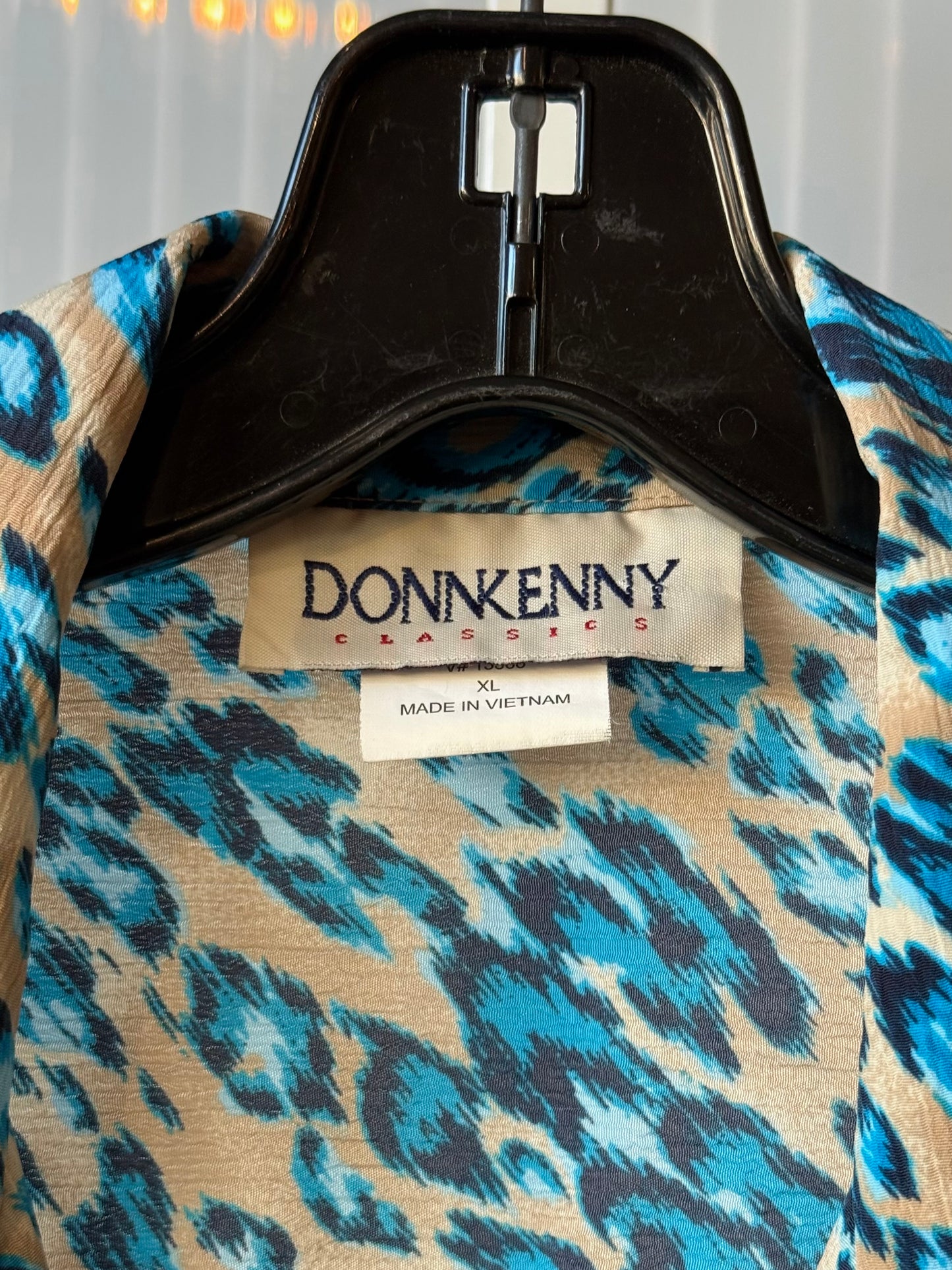 1990s Blue Leopard Print Collared Shirt
