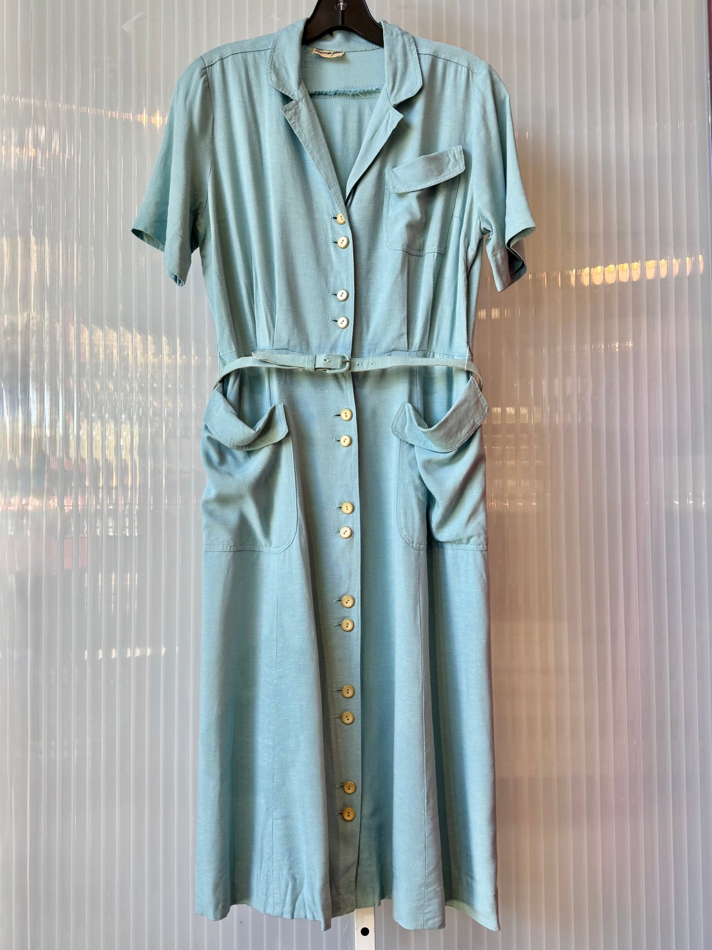 1940s Light Blue Short-Sleeve Shirtwaist Dress
