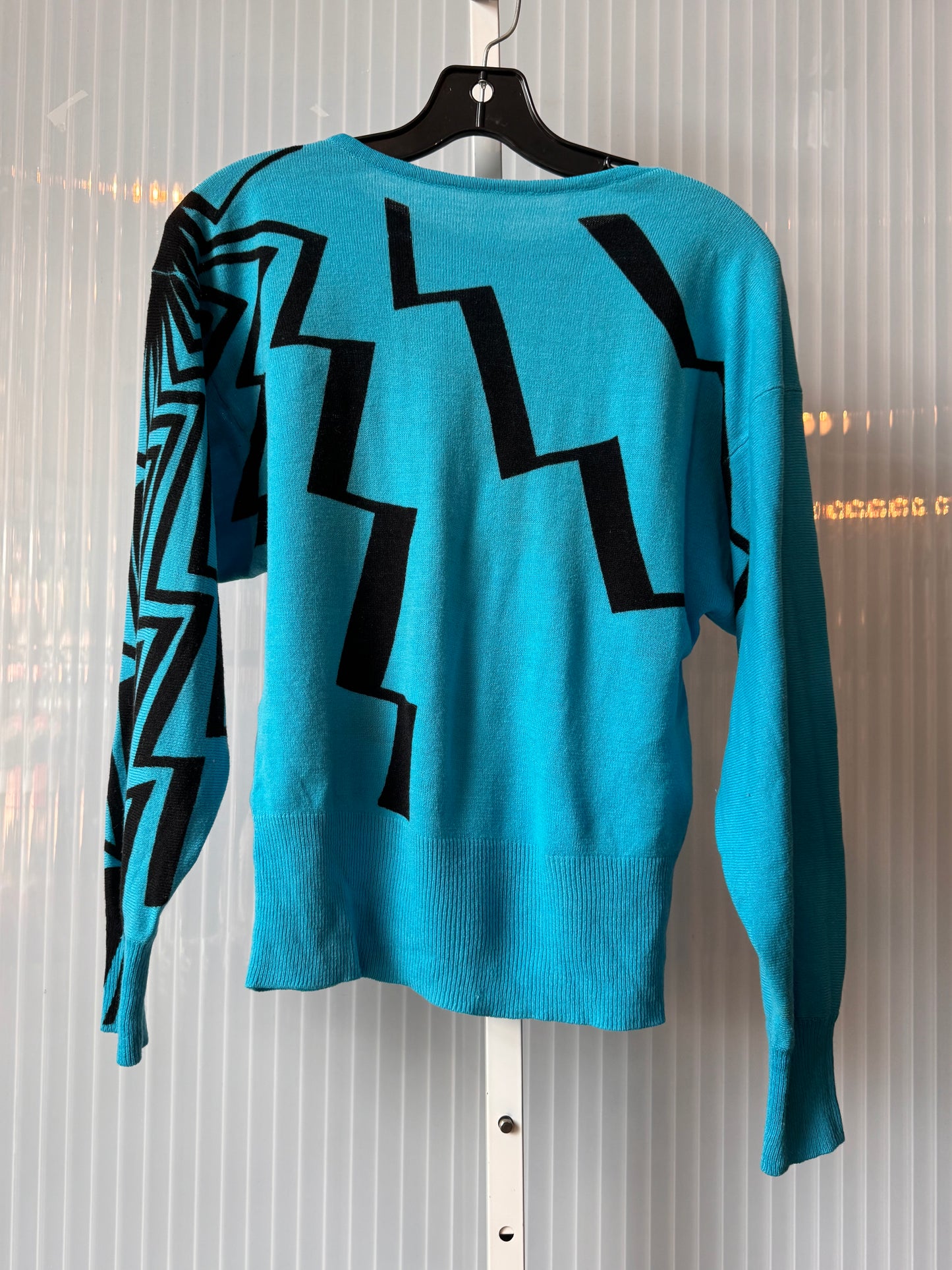 1980s Blue & Black Zig-zag Knit Sweater