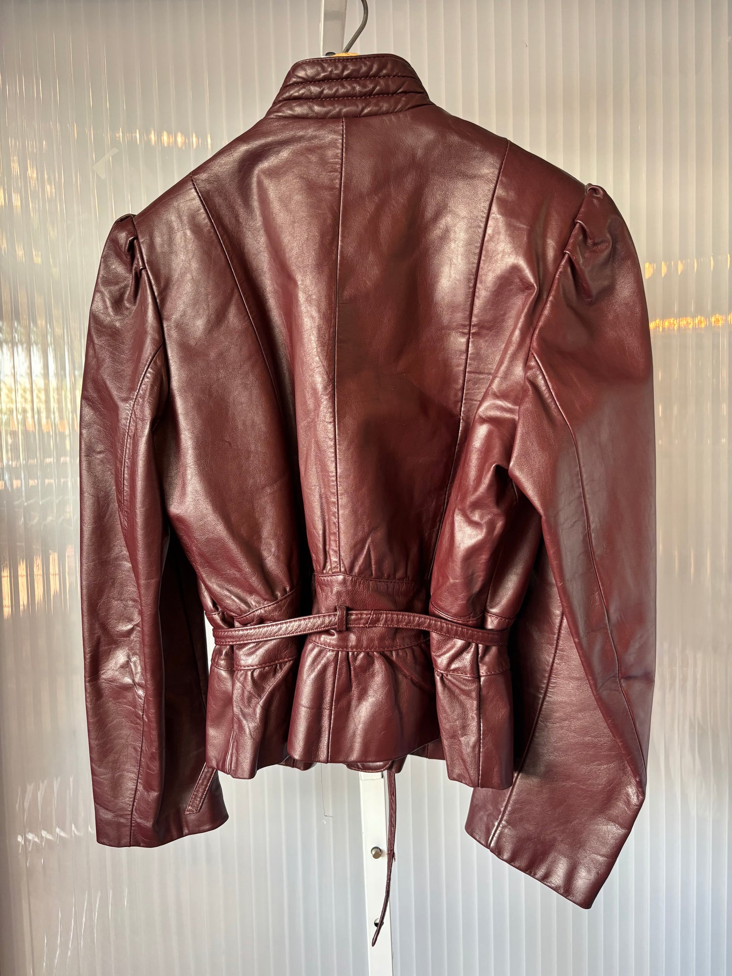 1980s Wilson Burgundy Leather Jacket w/ Belt Size 14