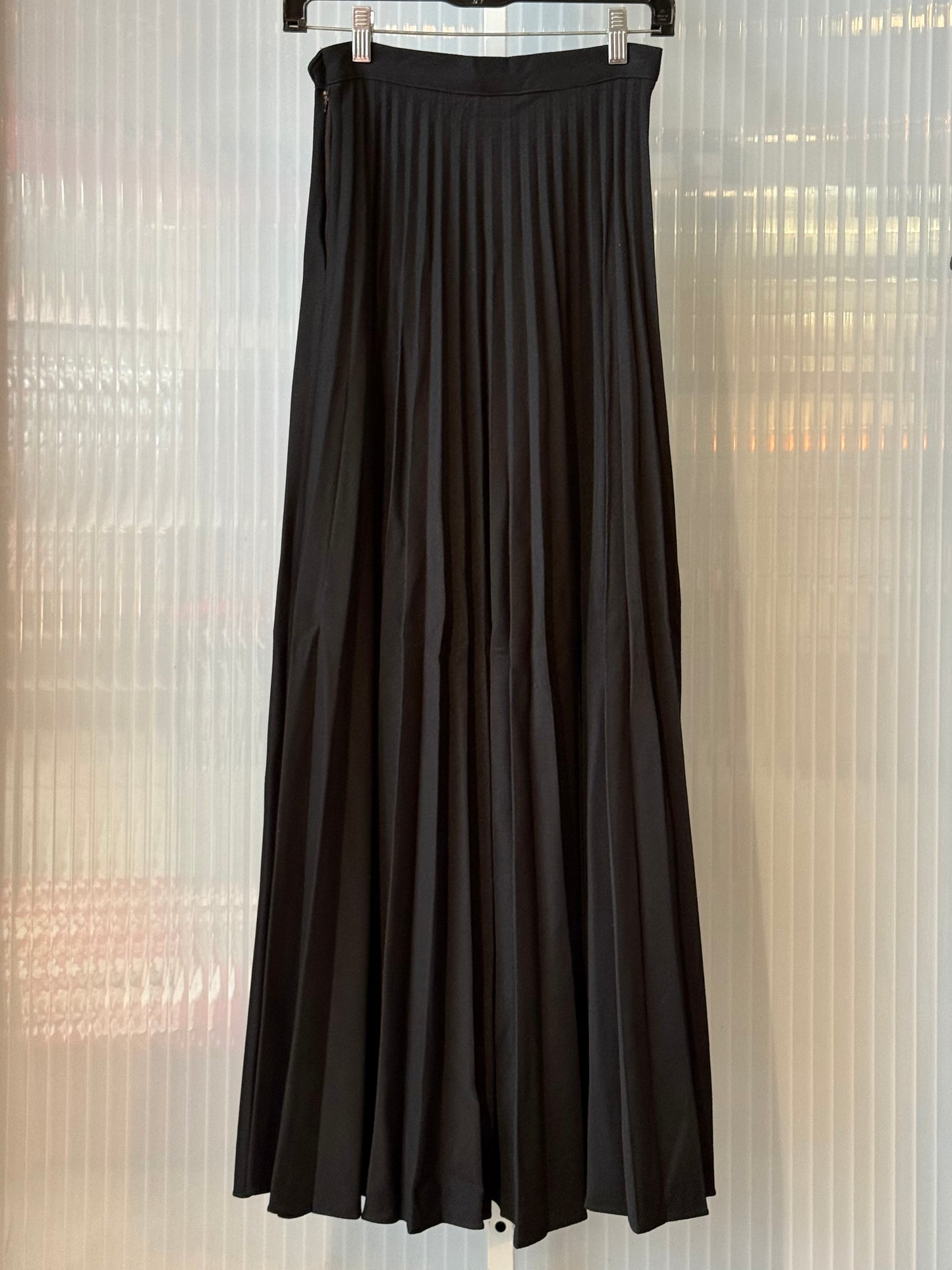 1970s Black Pleated Maxi Skirt