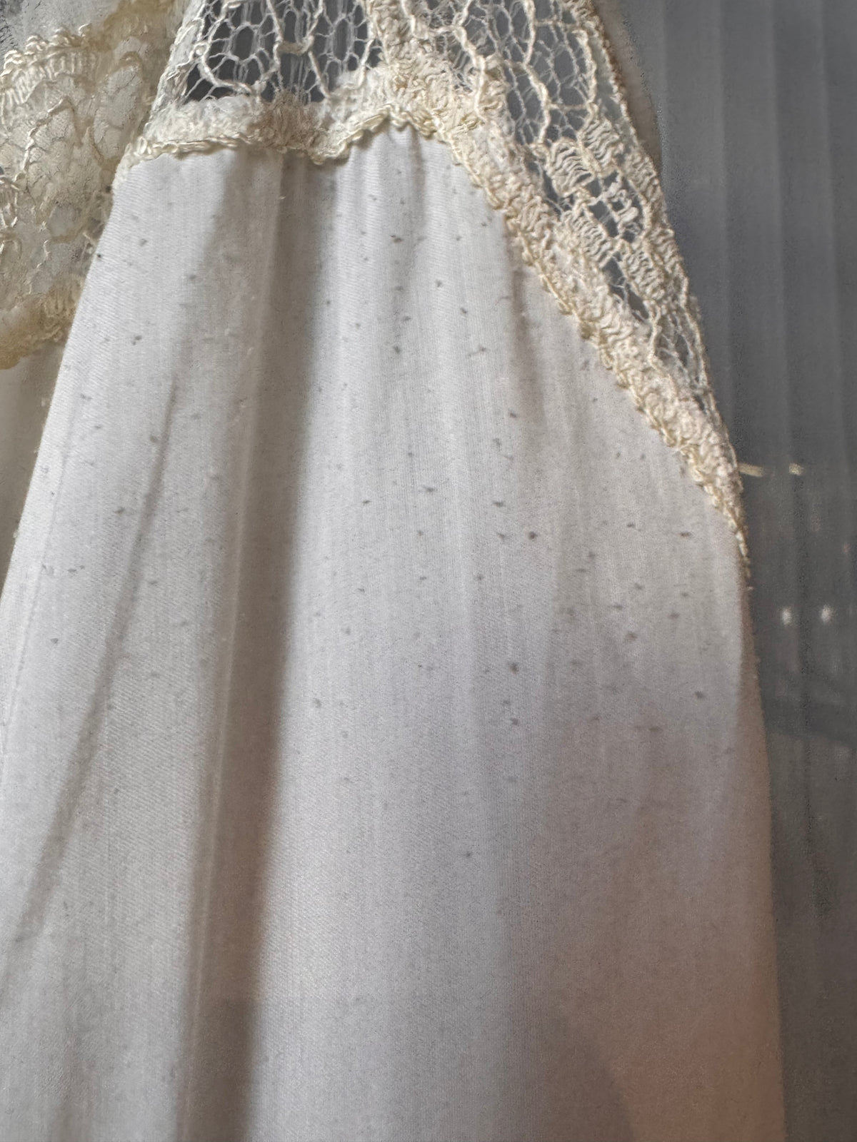 1960s Lacy White Slip with Gathered Hem