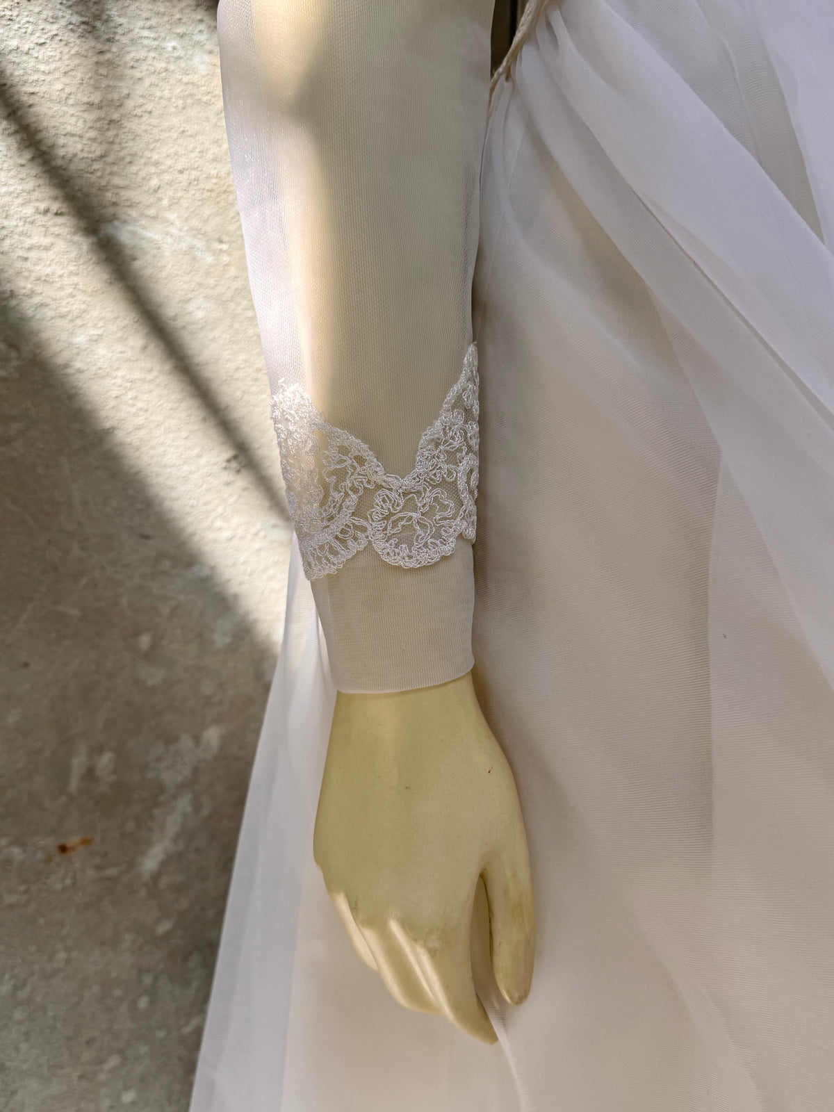 1980s White Lace & Organza Wedding Dress