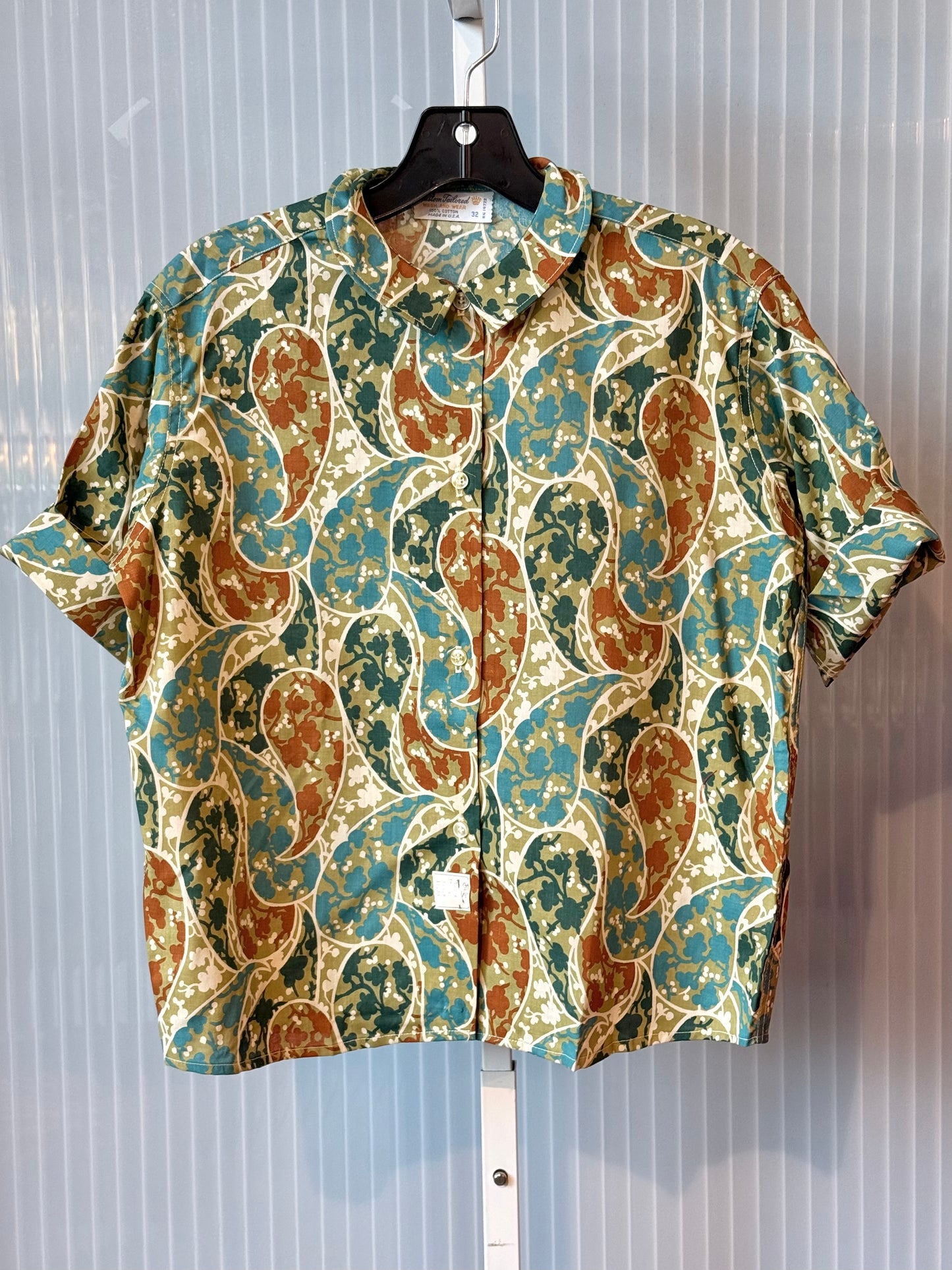 1960s Multicolored Short Sleeve Button Up Blouse