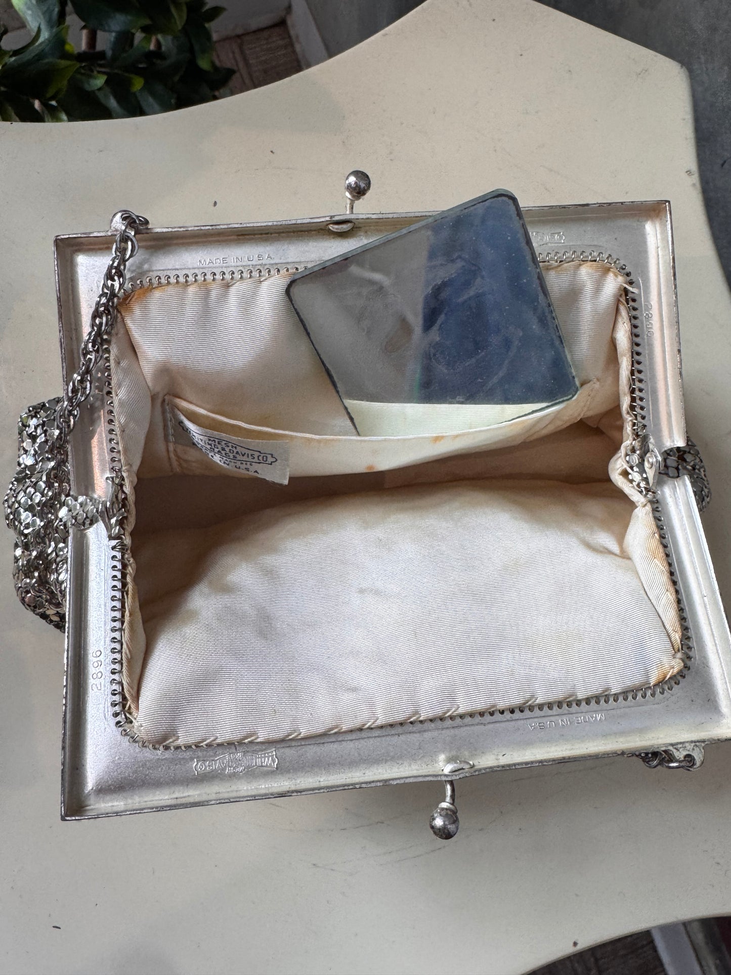 1940s Silver Mesh Clutch Purse