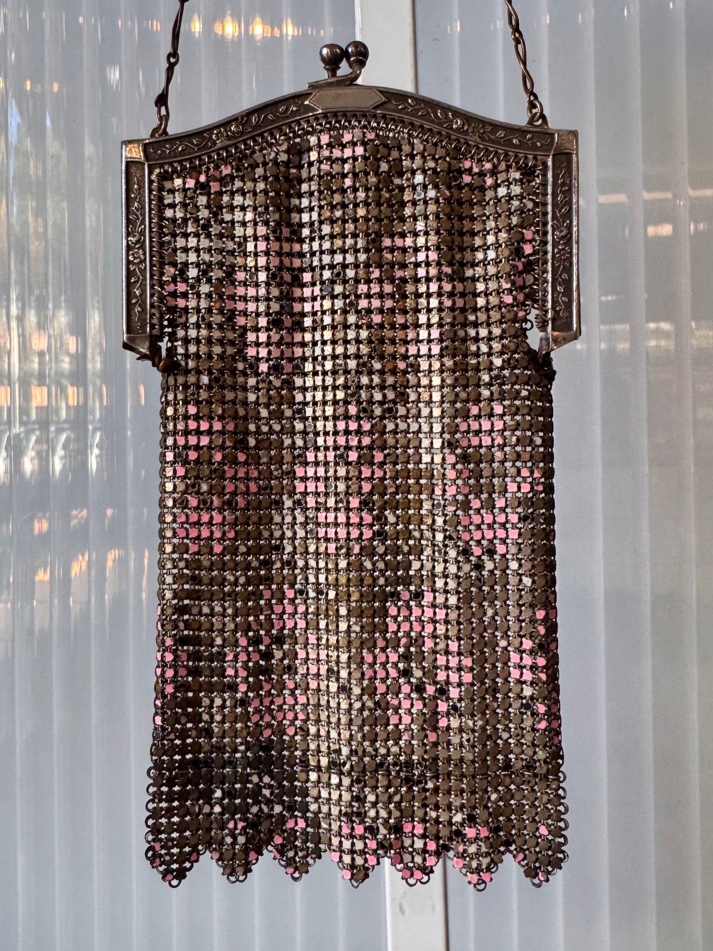 1920s Pink & Silver Metal Mesh Flapper Purse