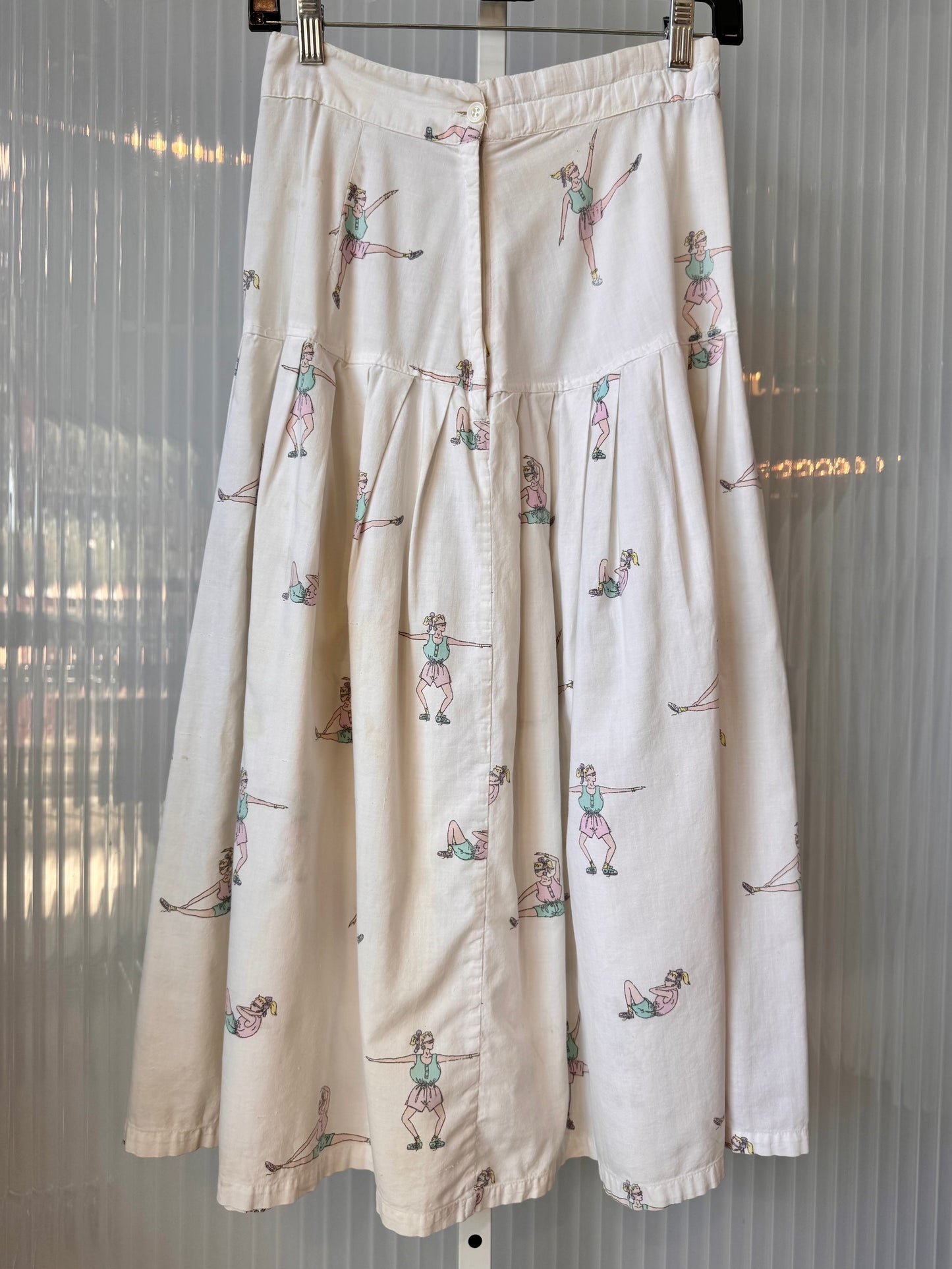 1980s White Skirt with Aerobic Woman Print