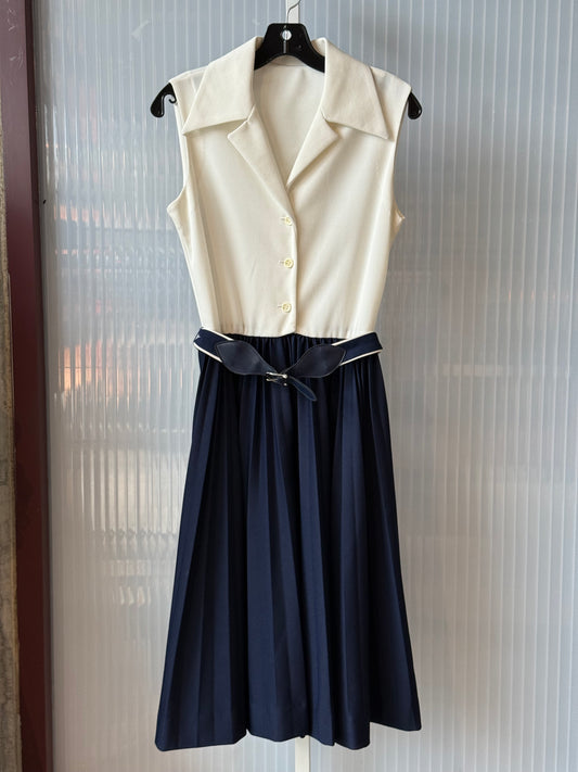 1970s White & Navy Blue Sleeveless Collared Dress w/ Pleated Skirt