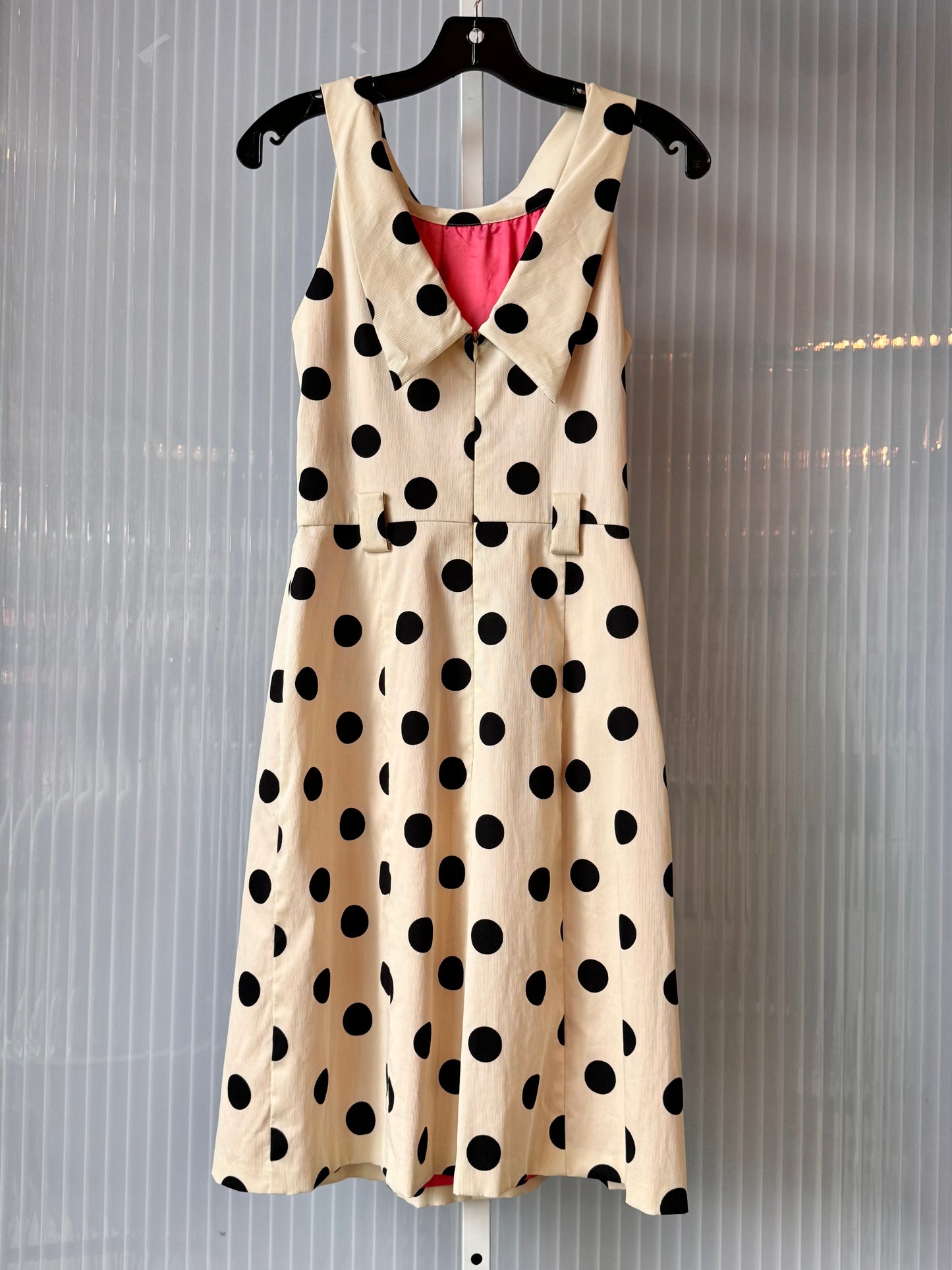 1990s does 1960s Polka Dot Sleeveless Rear-Collar Dress